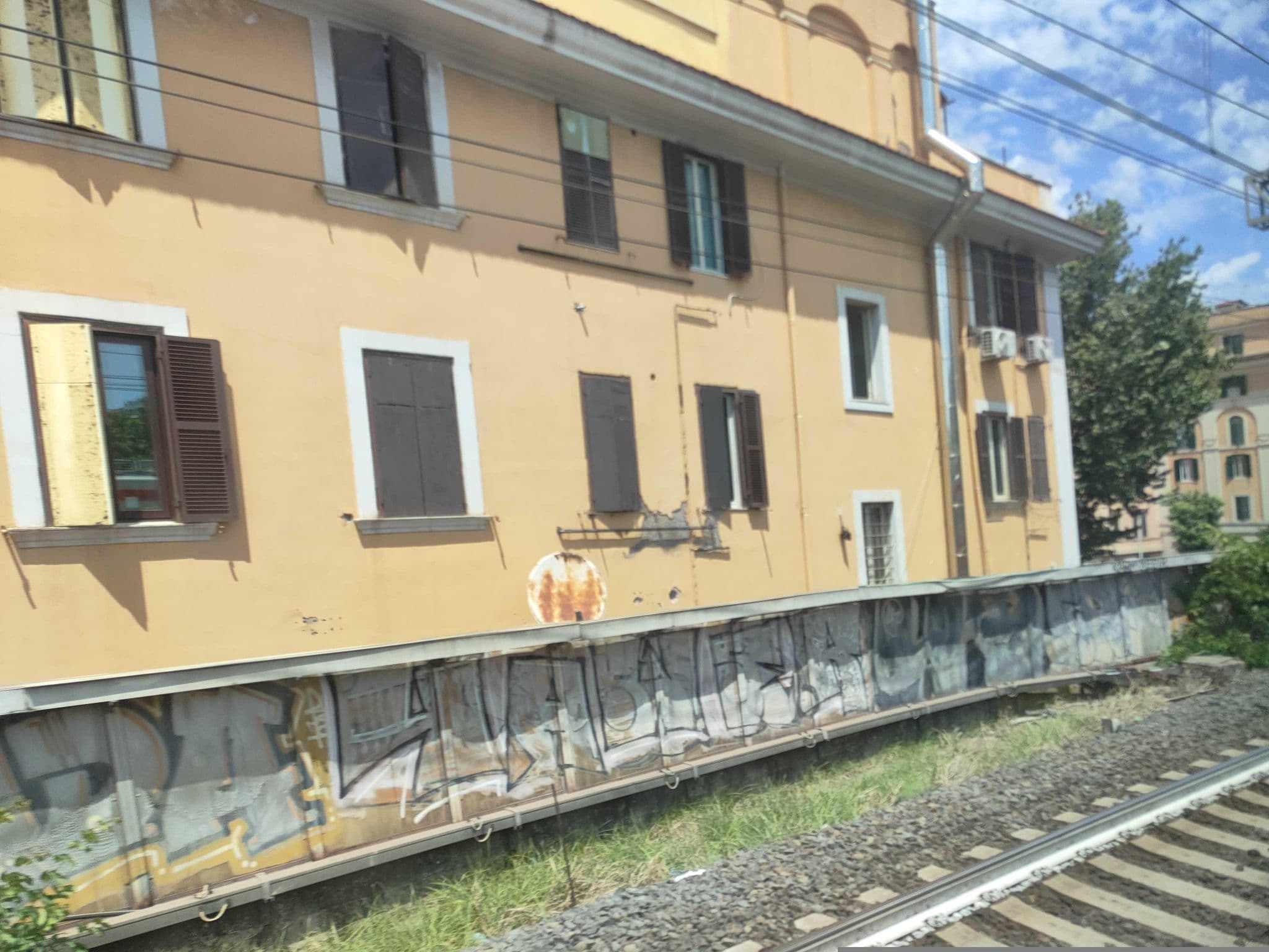 Street view near B&B Emozioni Romane, Testaccio — © omfg_notpr (CC BY-SA · Mapillary)