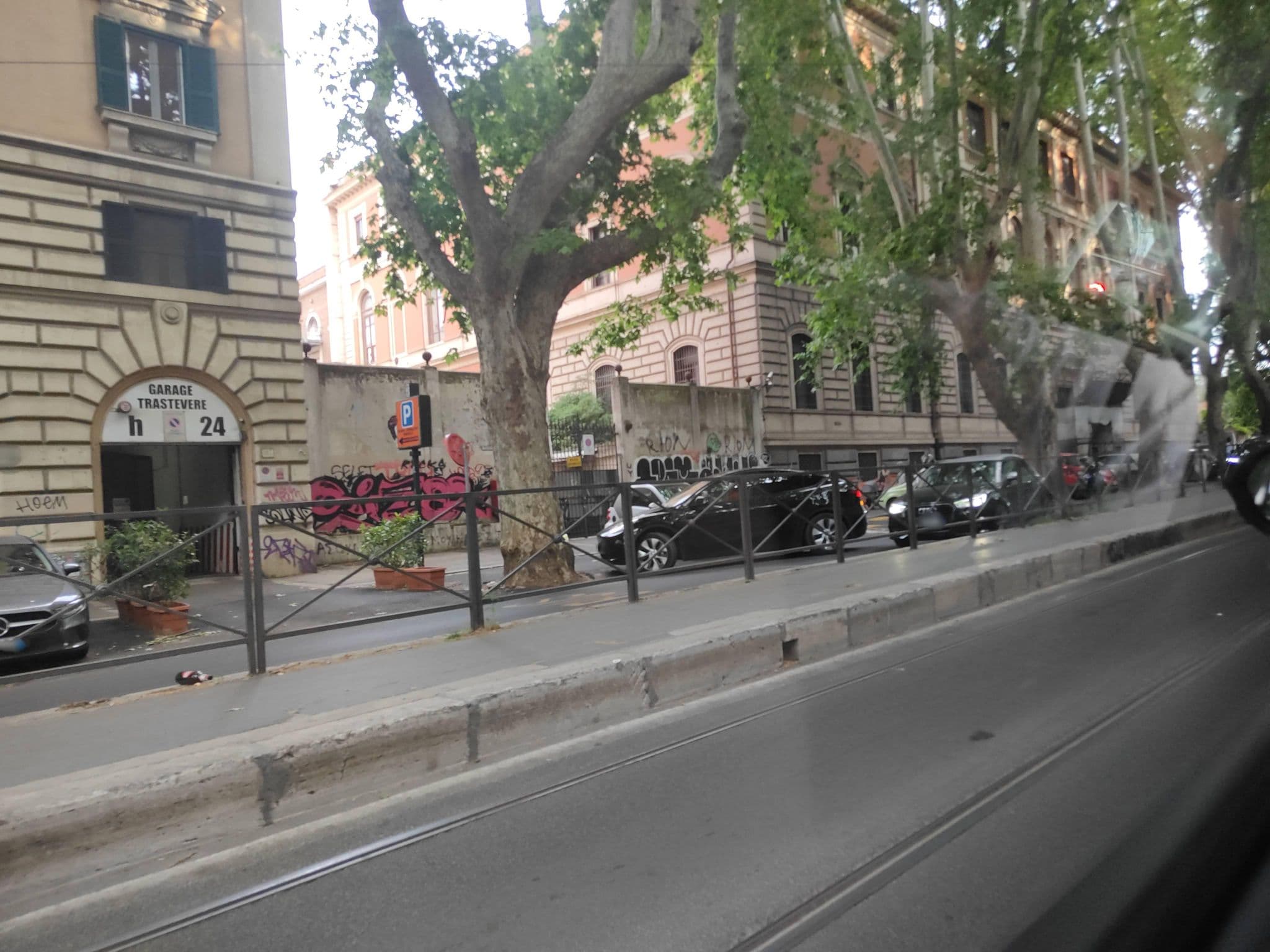 Street view near B&B Trastevere 94, Trastevere — © omfg_notpr (CC BY-SA · Mapillary)