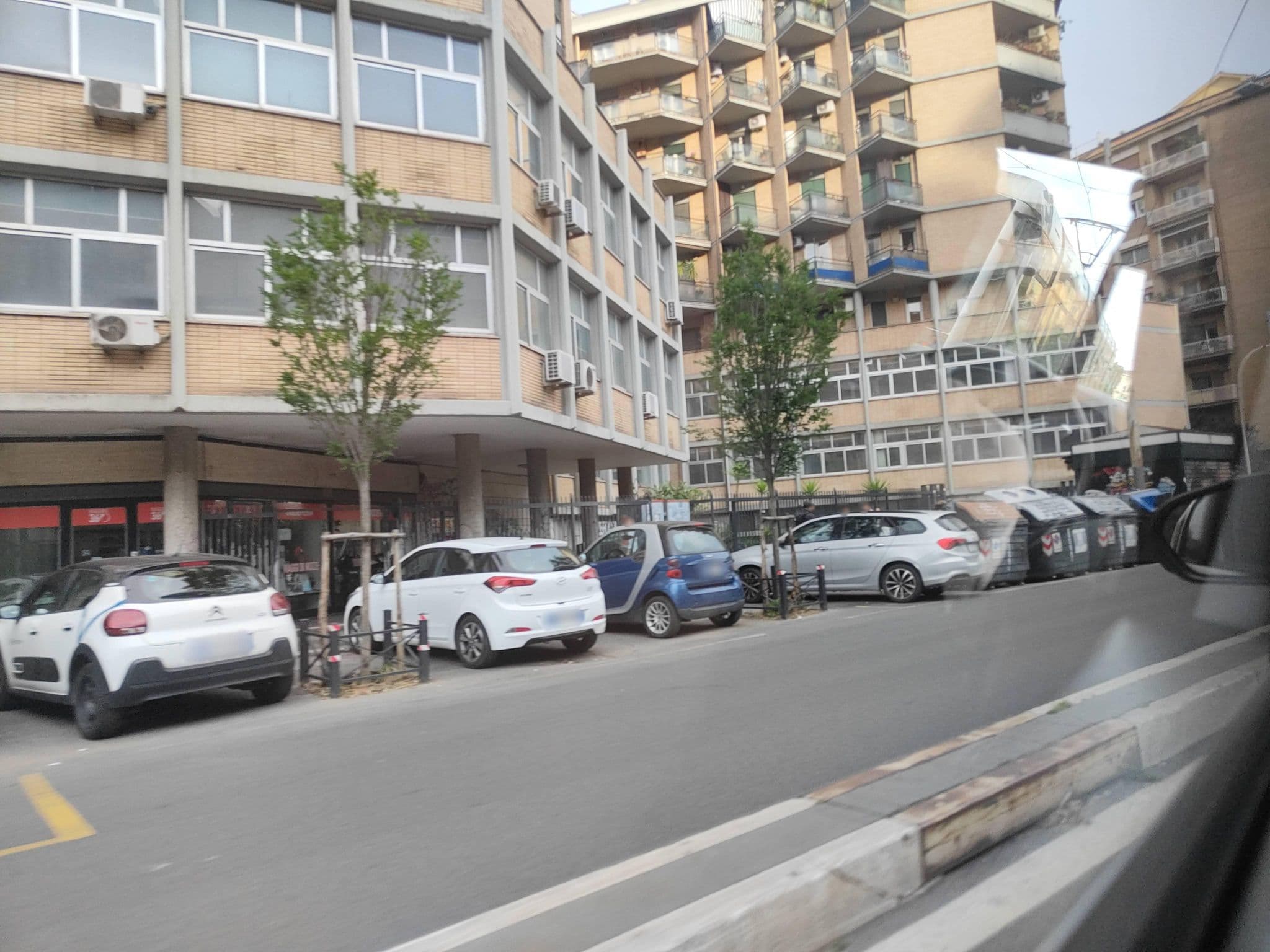 Street view near La Casa di Emma a Trastevere, Trastevere — © omfg_notpr (CC BY-SA · Mapillary)