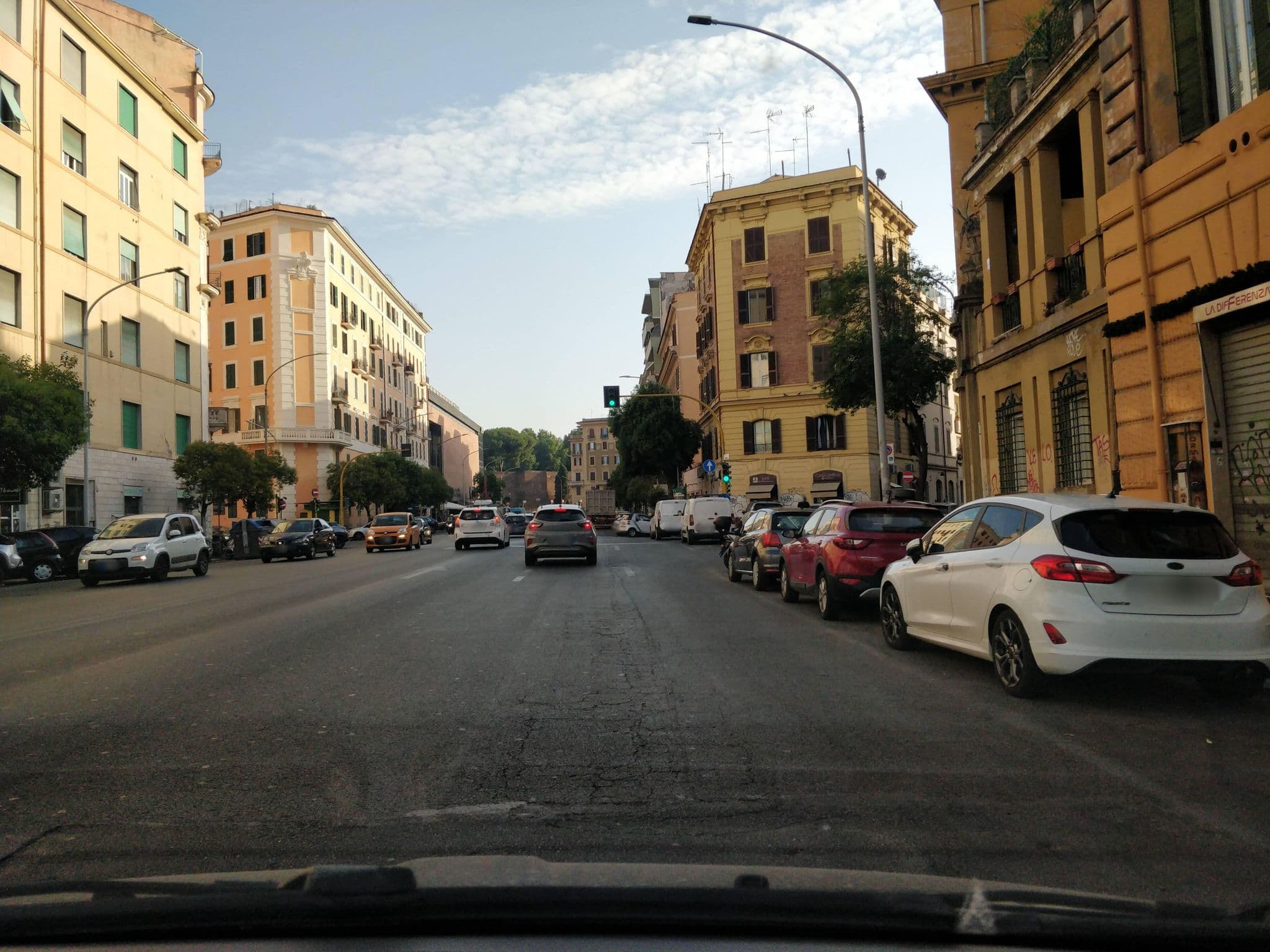 Street view near Nel Cortile Segreto, Celio — © panbauletto (CC BY-SA · Mapillary)