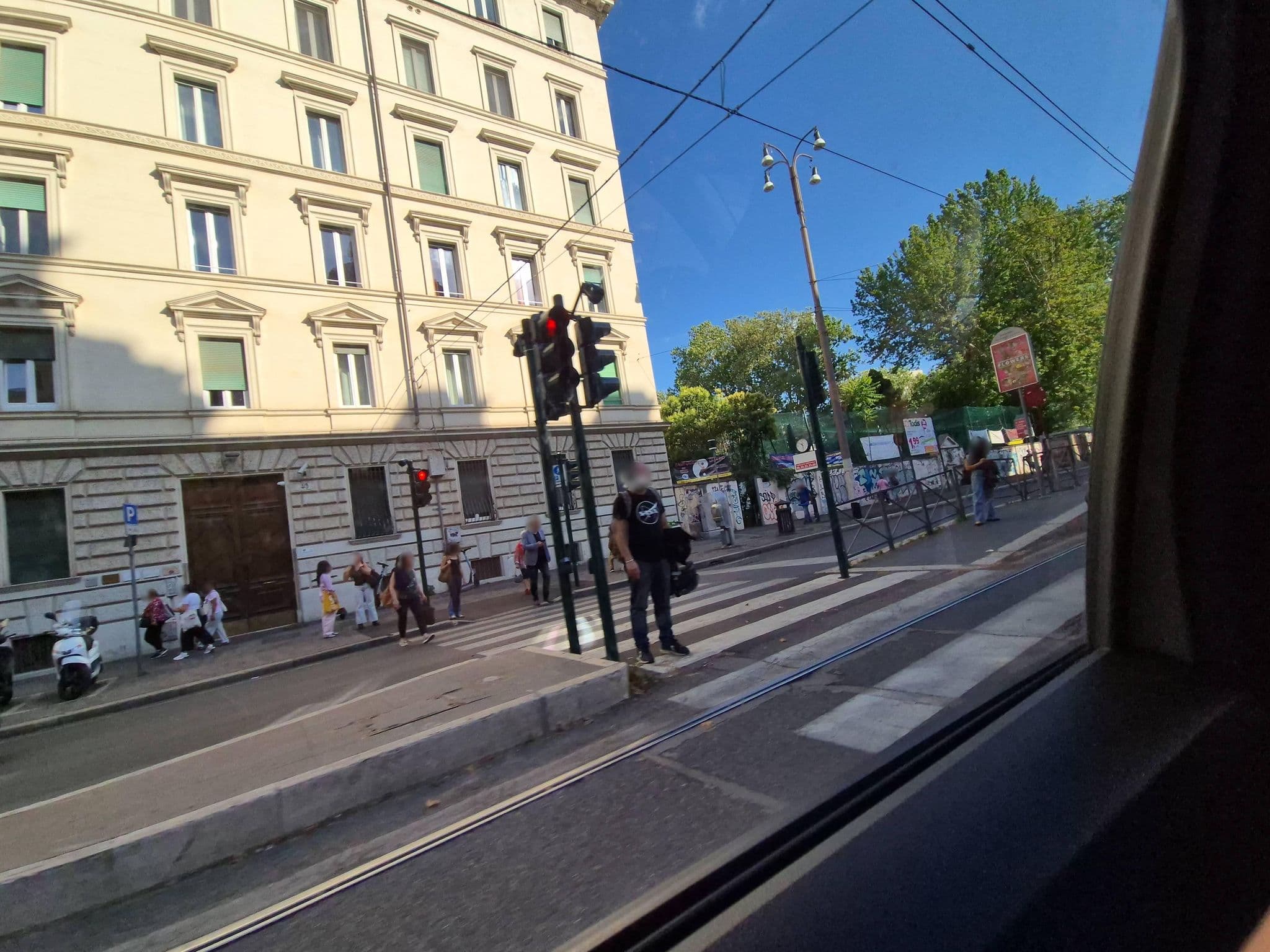 Street view near Domus Clara, Trastevere — © omfg_notpr (CC BY-SA · Mapillary)