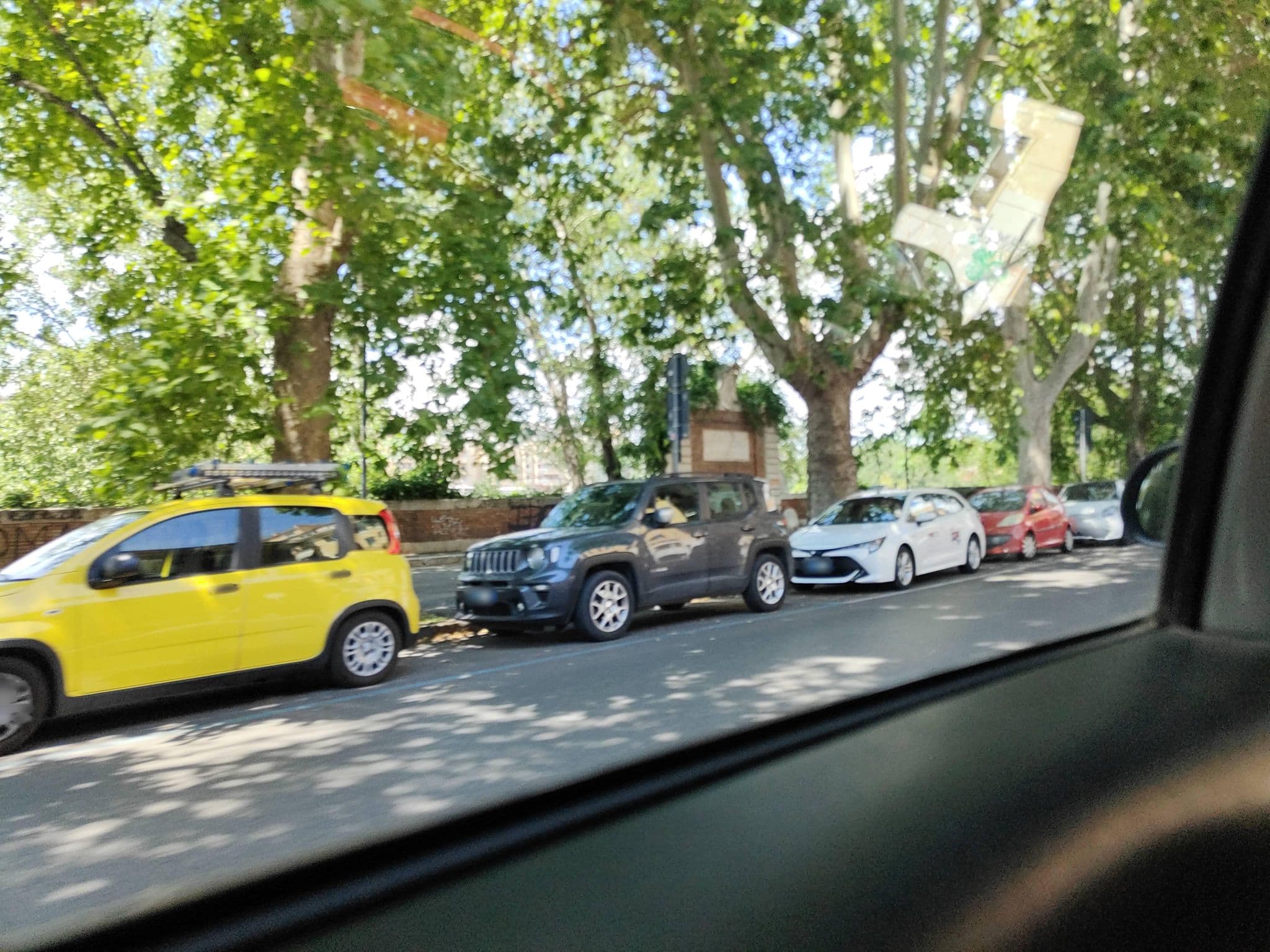 Street view near Cuore di Florio Apartment, Trastevere — © omfg_notpr (CC BY-SA · Mapillary)