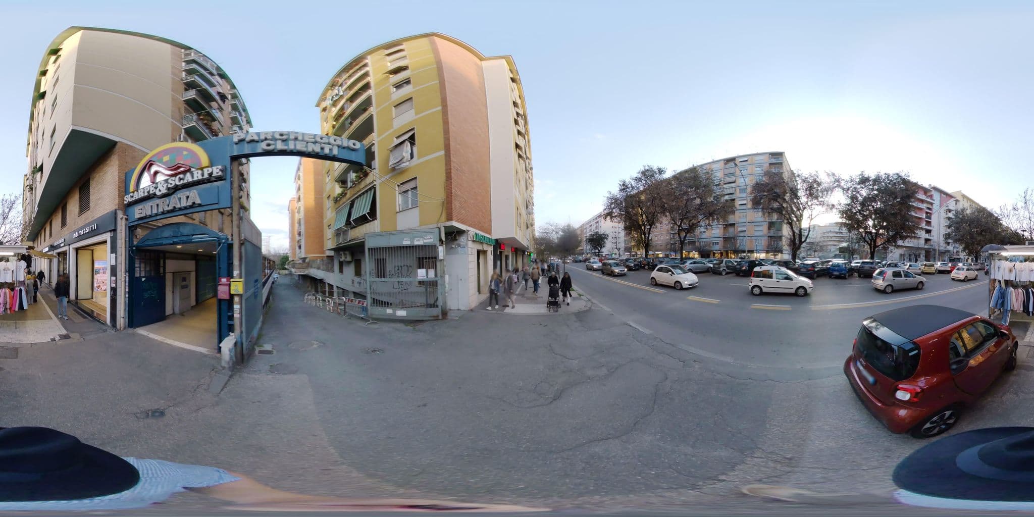 Street view near Piccolotel, Testaccio — © stefan-RolfsRom (CC BY-SA · Mapillary)