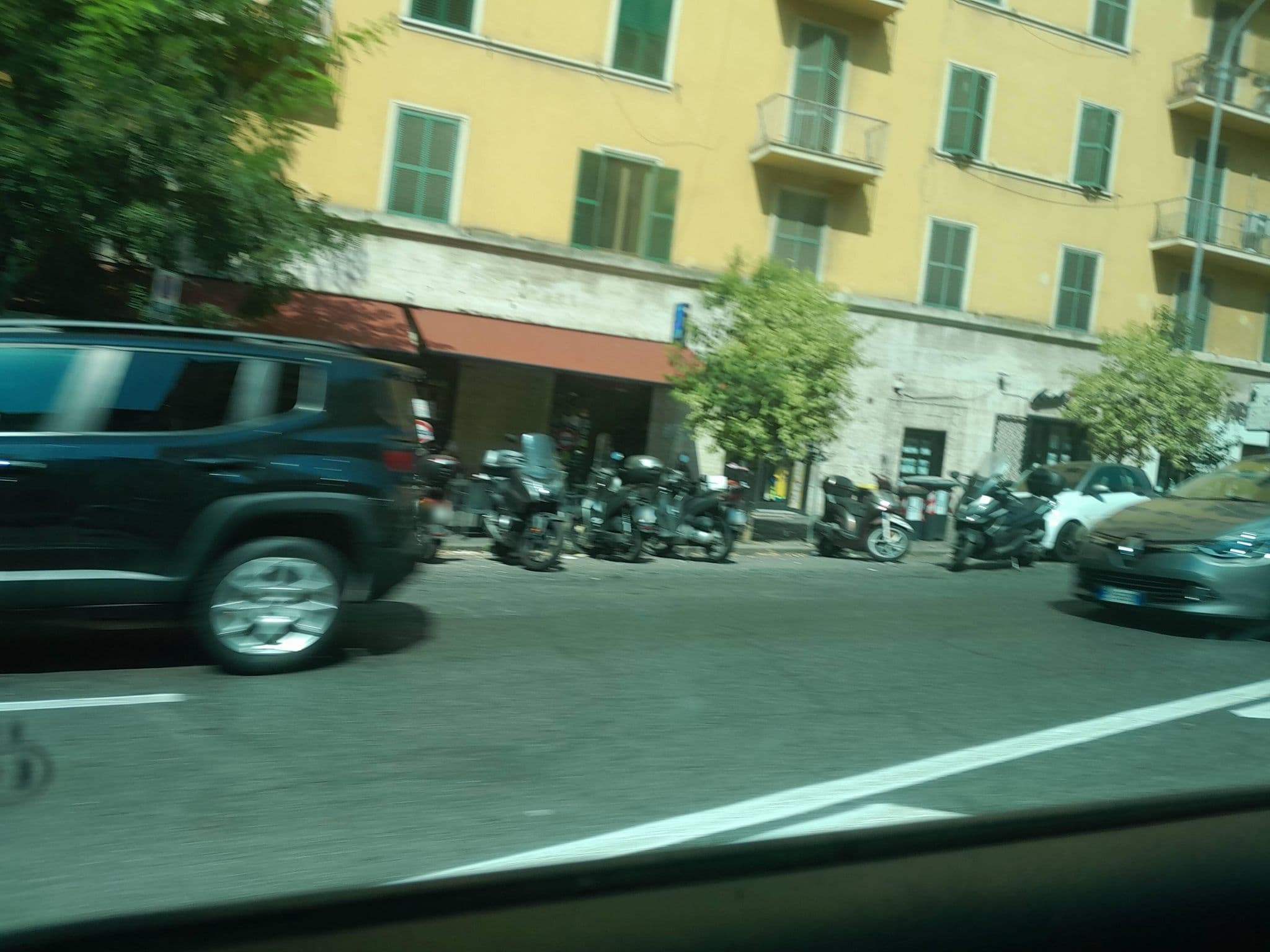 Street view near Domus Lilia, Celio — © omfg_notpr (CC BY-SA · Mapillary)
