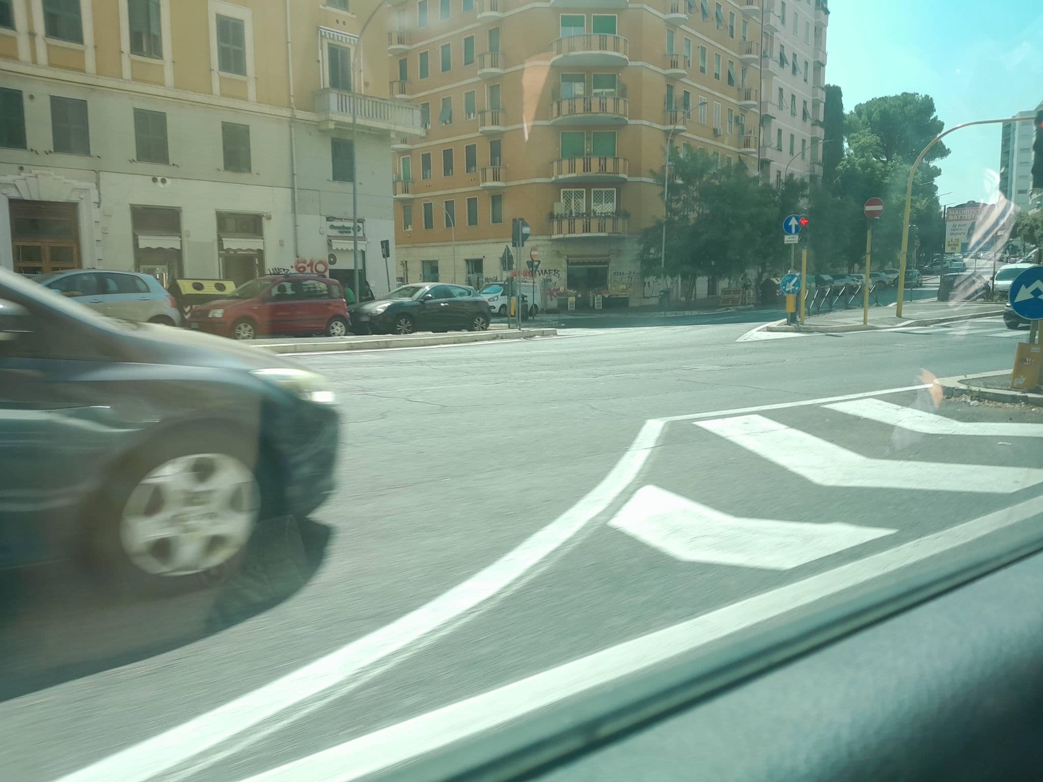 Street view near Piazza Tuscolo 17, San Saba — © omfg_notpr (CC BY-SA · Mapillary)