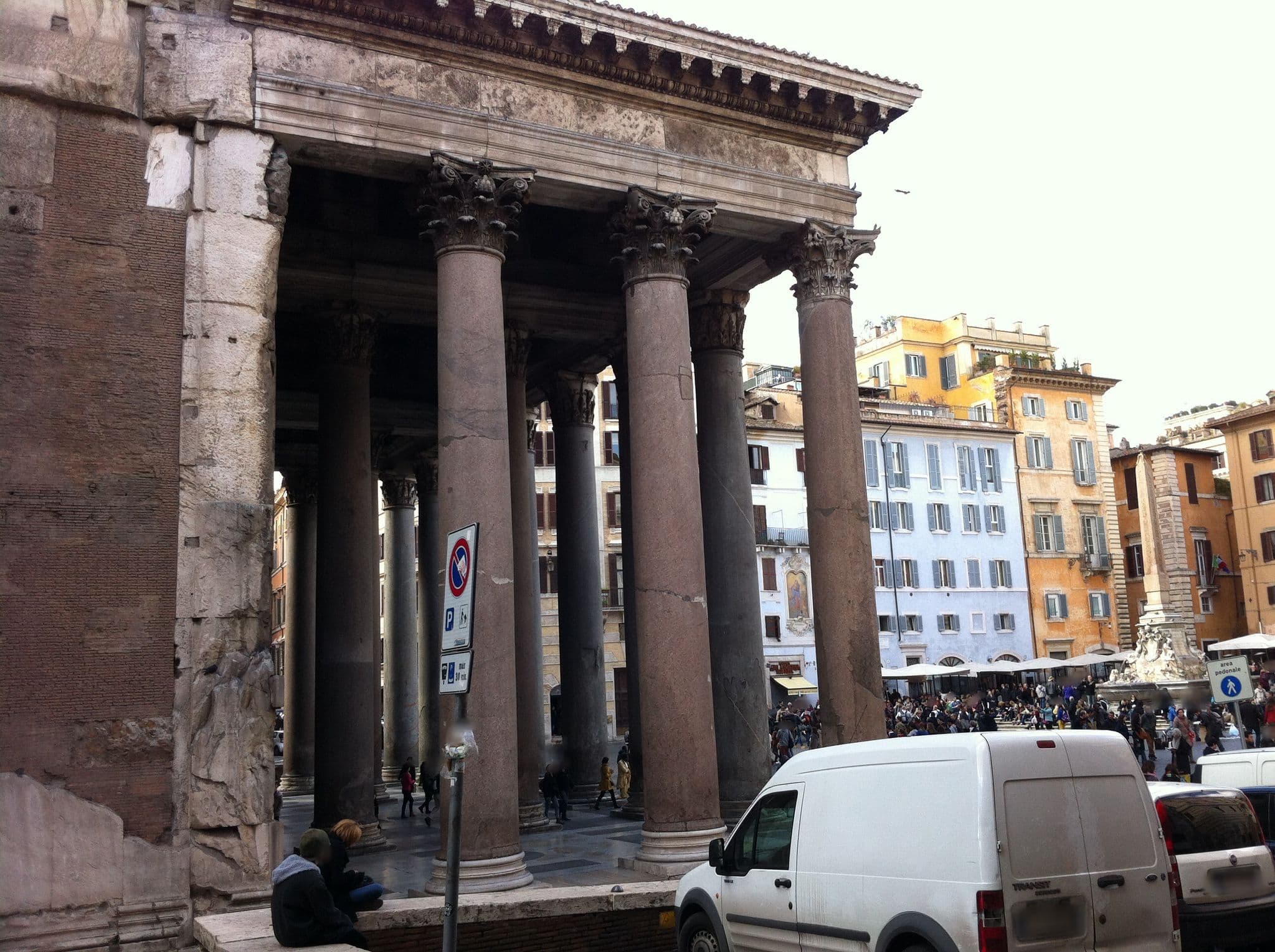 Street view near Waytostay, Sant'Eustachio — © ugz (CC BY-SA · Mapillary)
