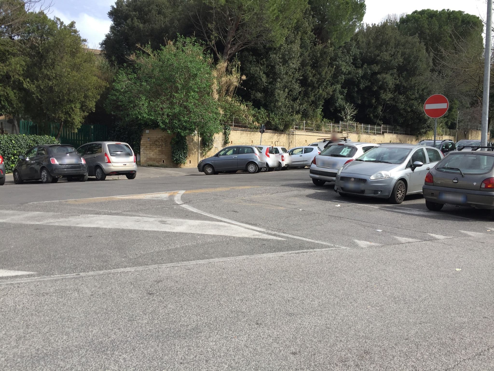 Street view near Pontificio Istituto Maestre Pie Filippine, Borgo — © richlv (CC BY-SA · Mapillary)