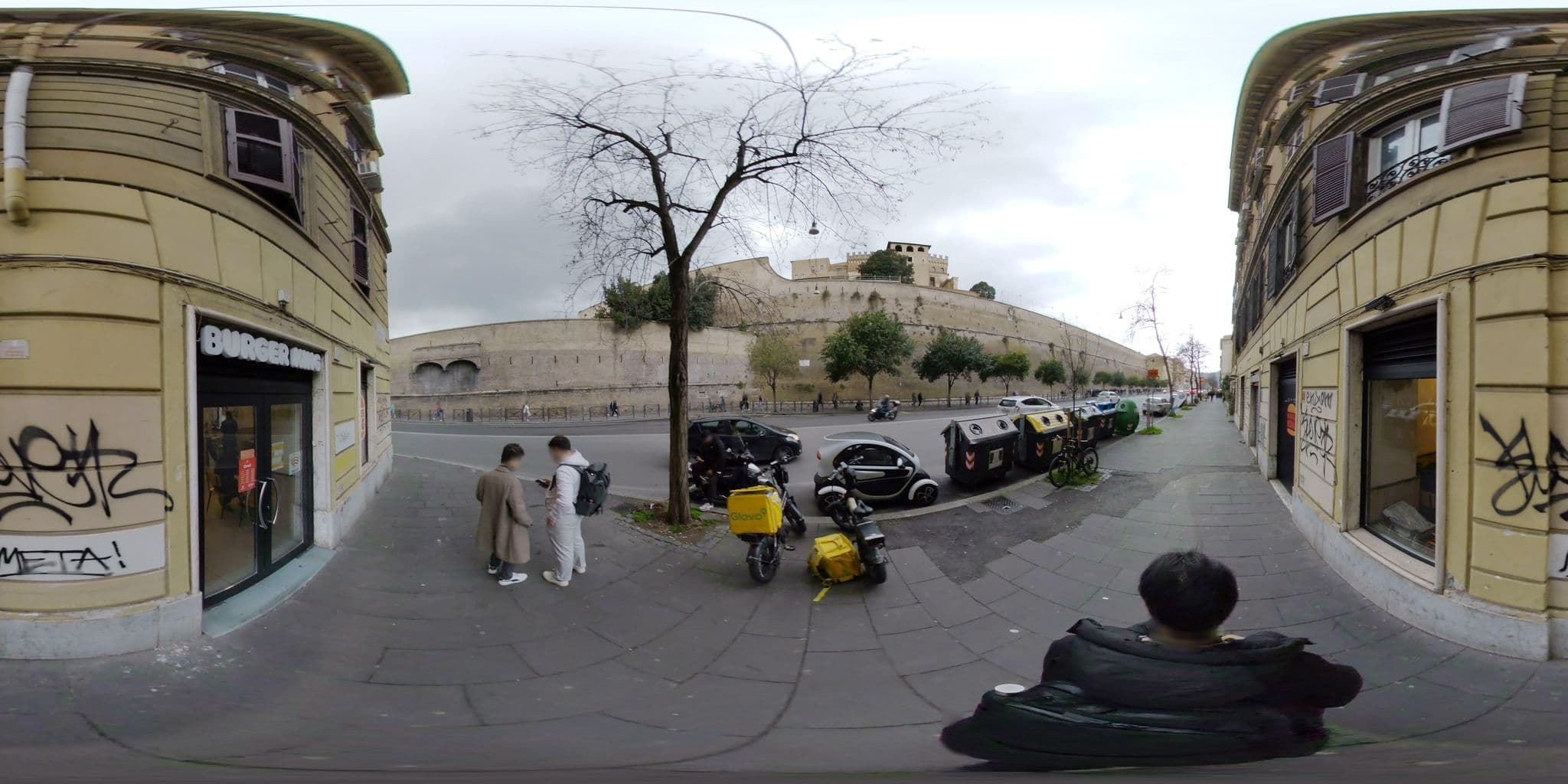 Street view near La Vite Vaticana, Borgo — © akiyoshiii213 (CC BY-SA · Mapillary)