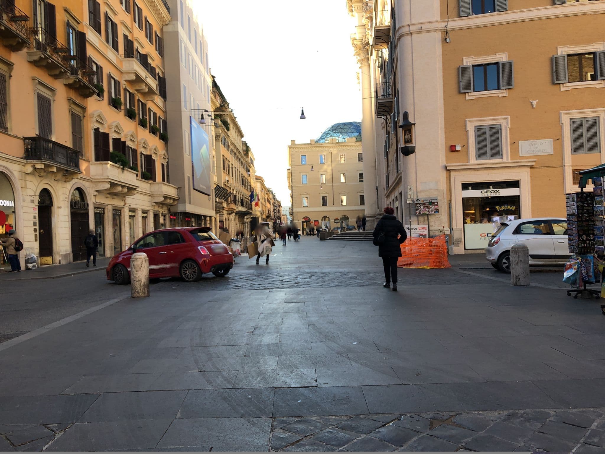 Street view near La Scelta di Goethe, Campo Marzio — © peterleth (CC BY-SA · Mapillary)