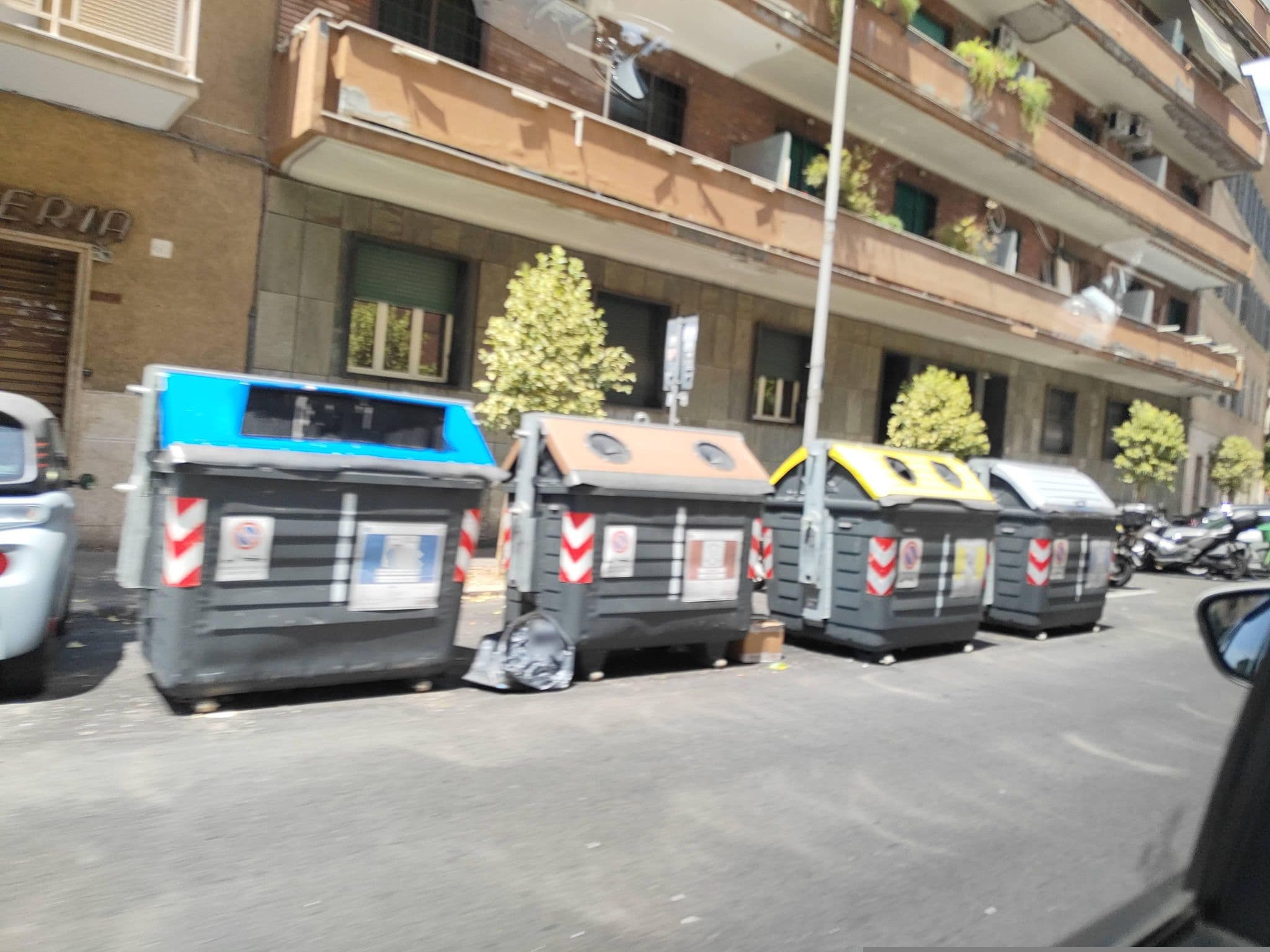 Street view near 4rooms Roma, Borgo — © omfg_notpr (CC BY-SA · Mapillary)
