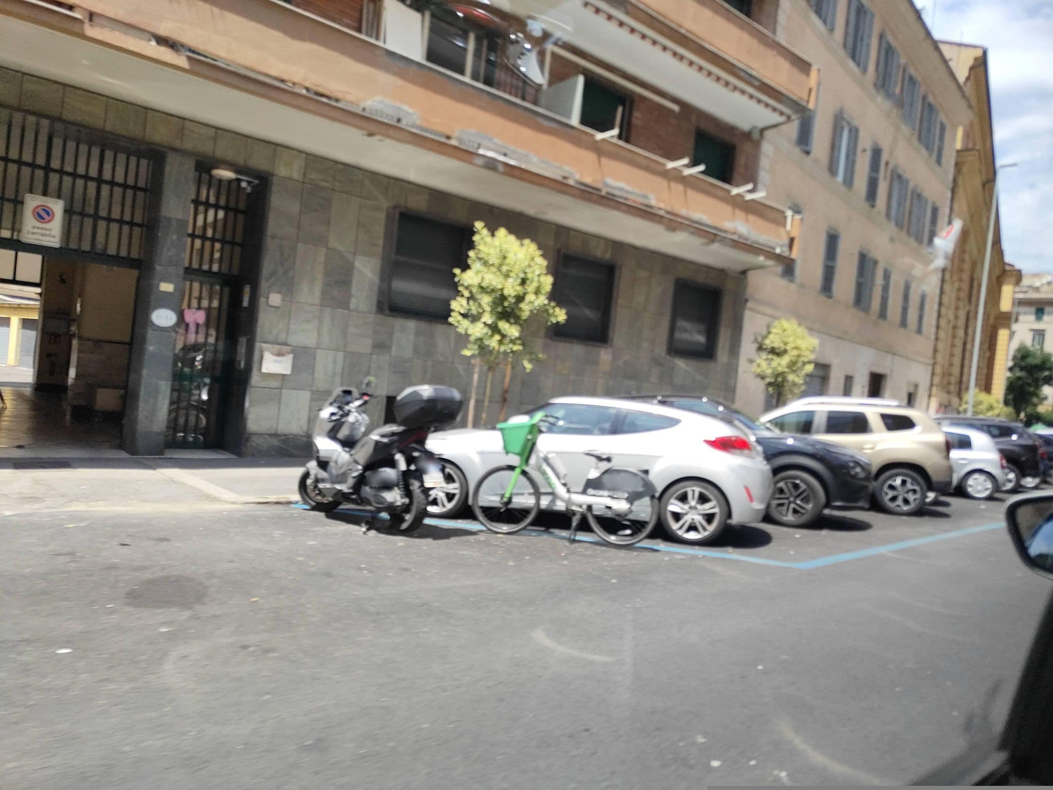 Street view near Charming Vatican, Borgo — © omfg_notpr (CC BY-SA · Mapillary)