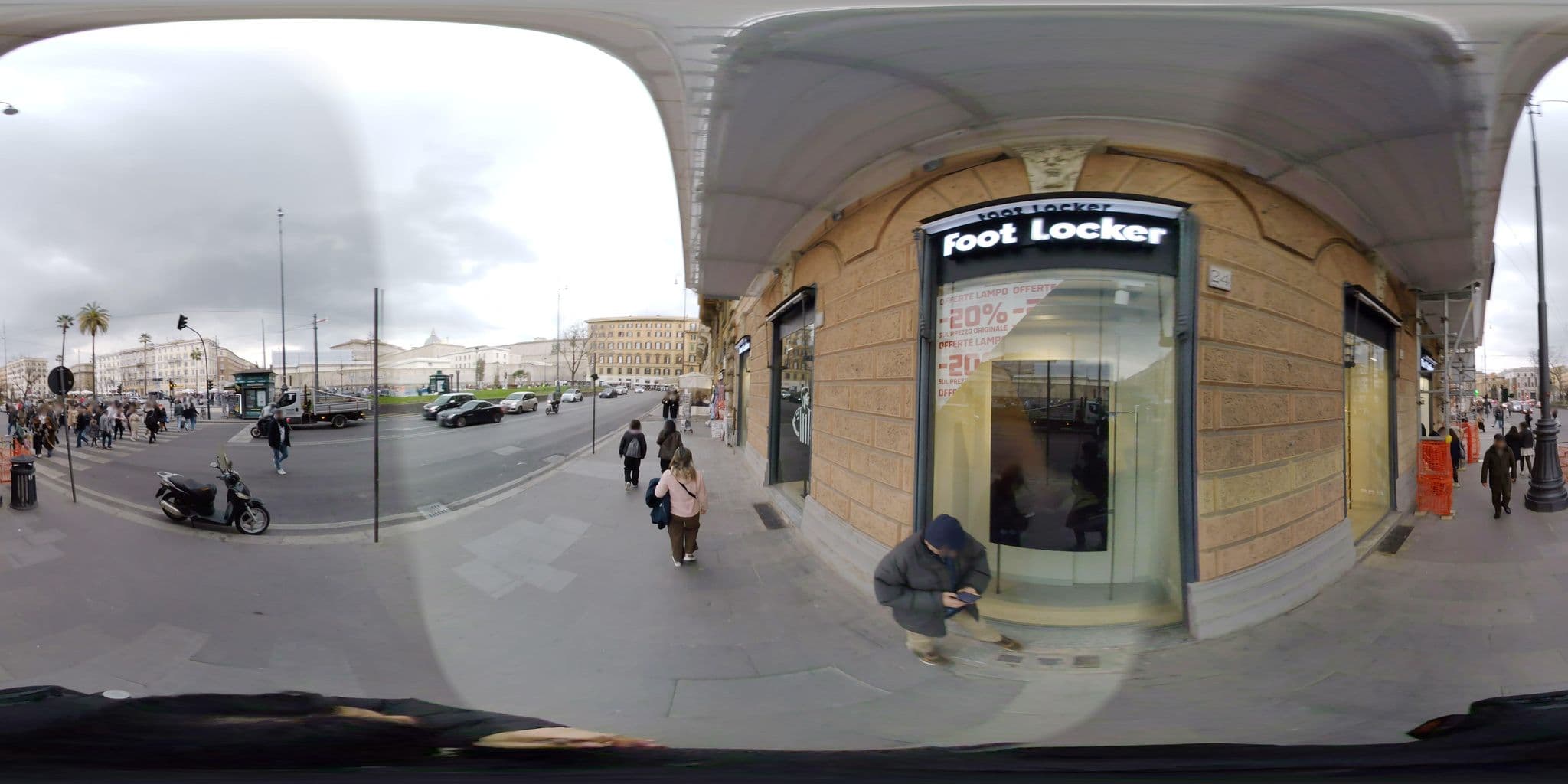 Street view near Room Inn Vatican, Borgo — © akiyoshiii213 (CC BY-SA · Mapillary)