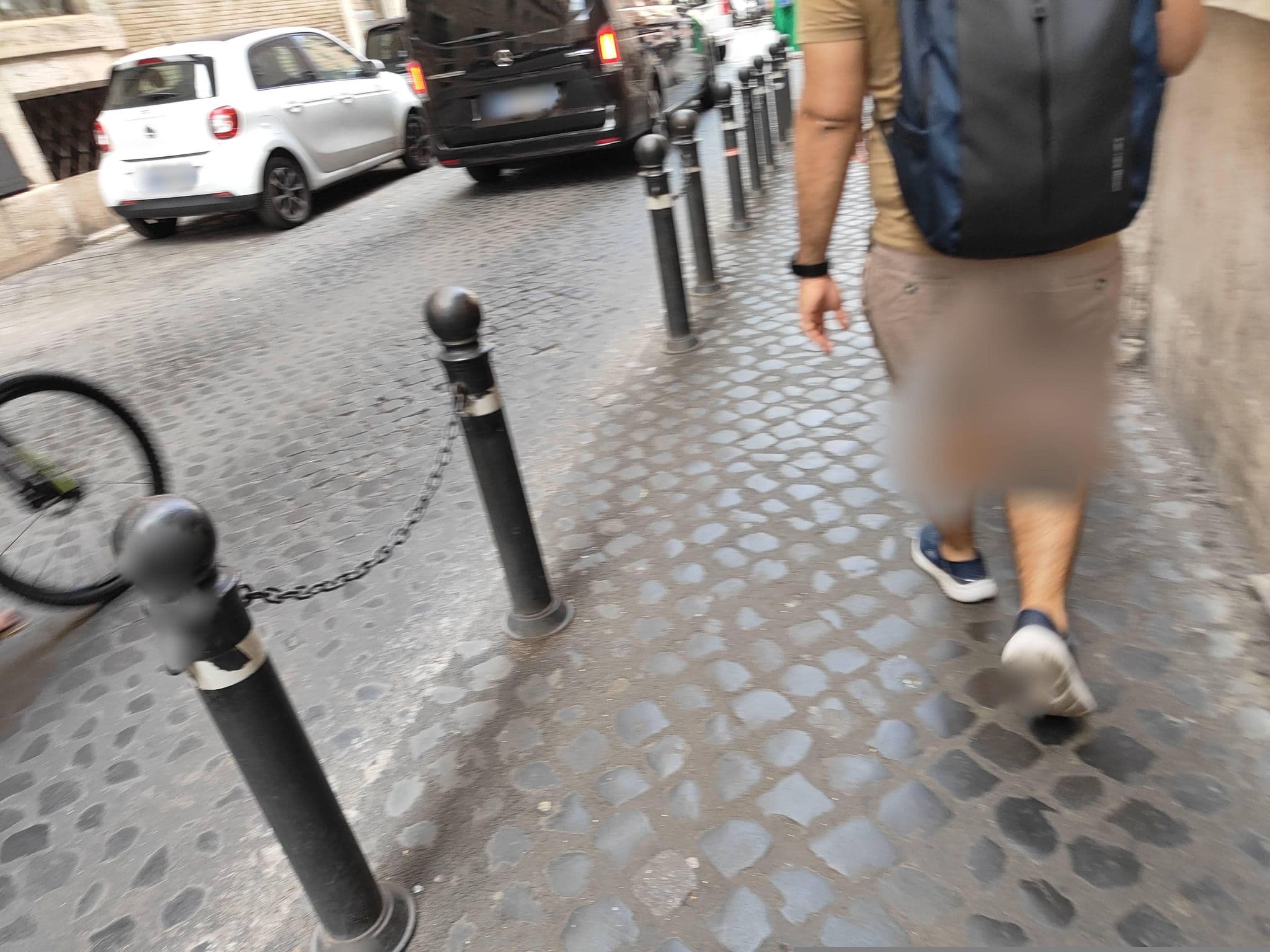 Street view near Domus Internationalis Paulus VI, Parione — © omfg_notpr (CC BY-SA · Mapillary)