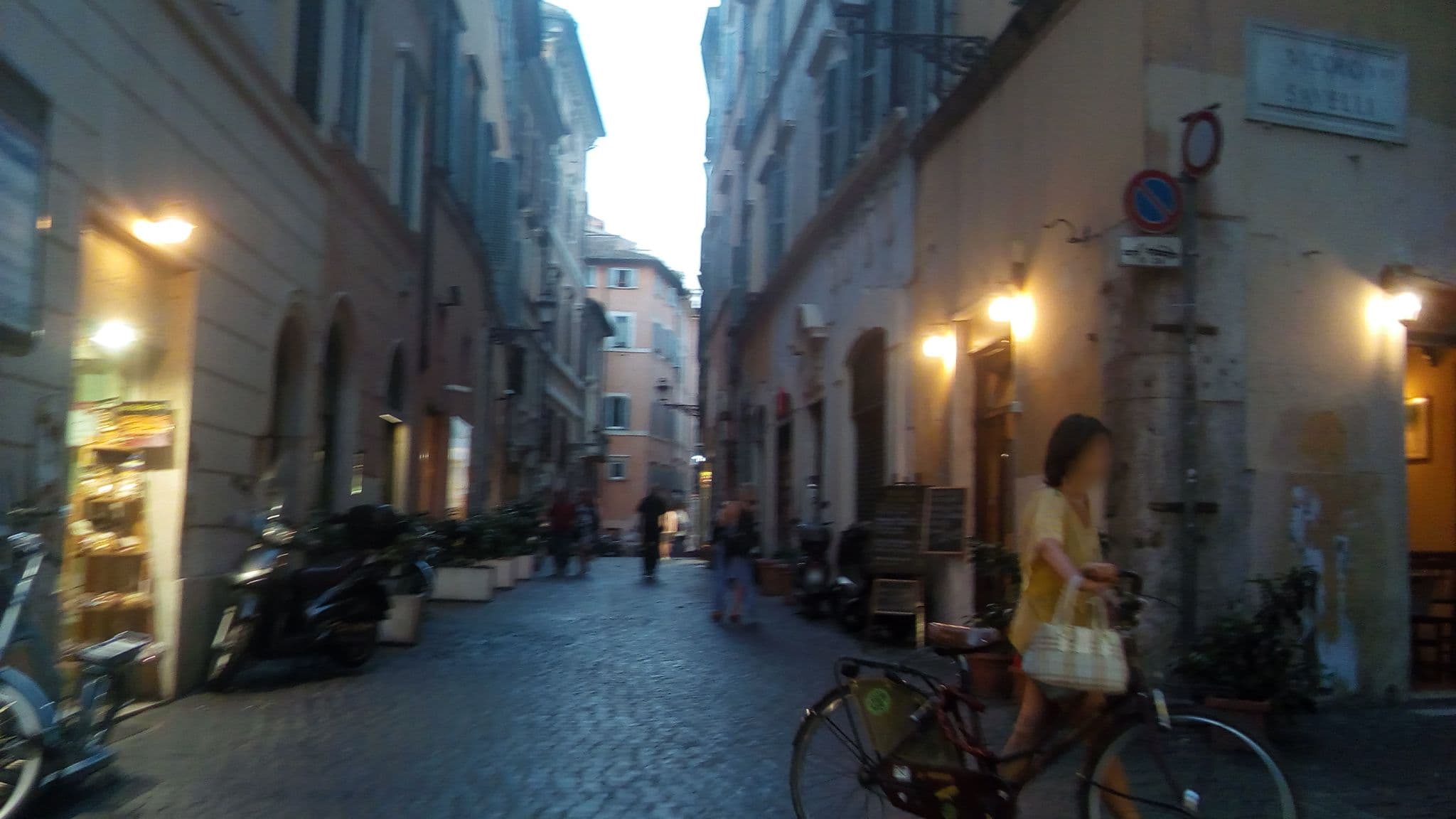 Street view near Parione Charme - My Extra Home, Regola — © binnette (CC BY-SA · Mapillary)