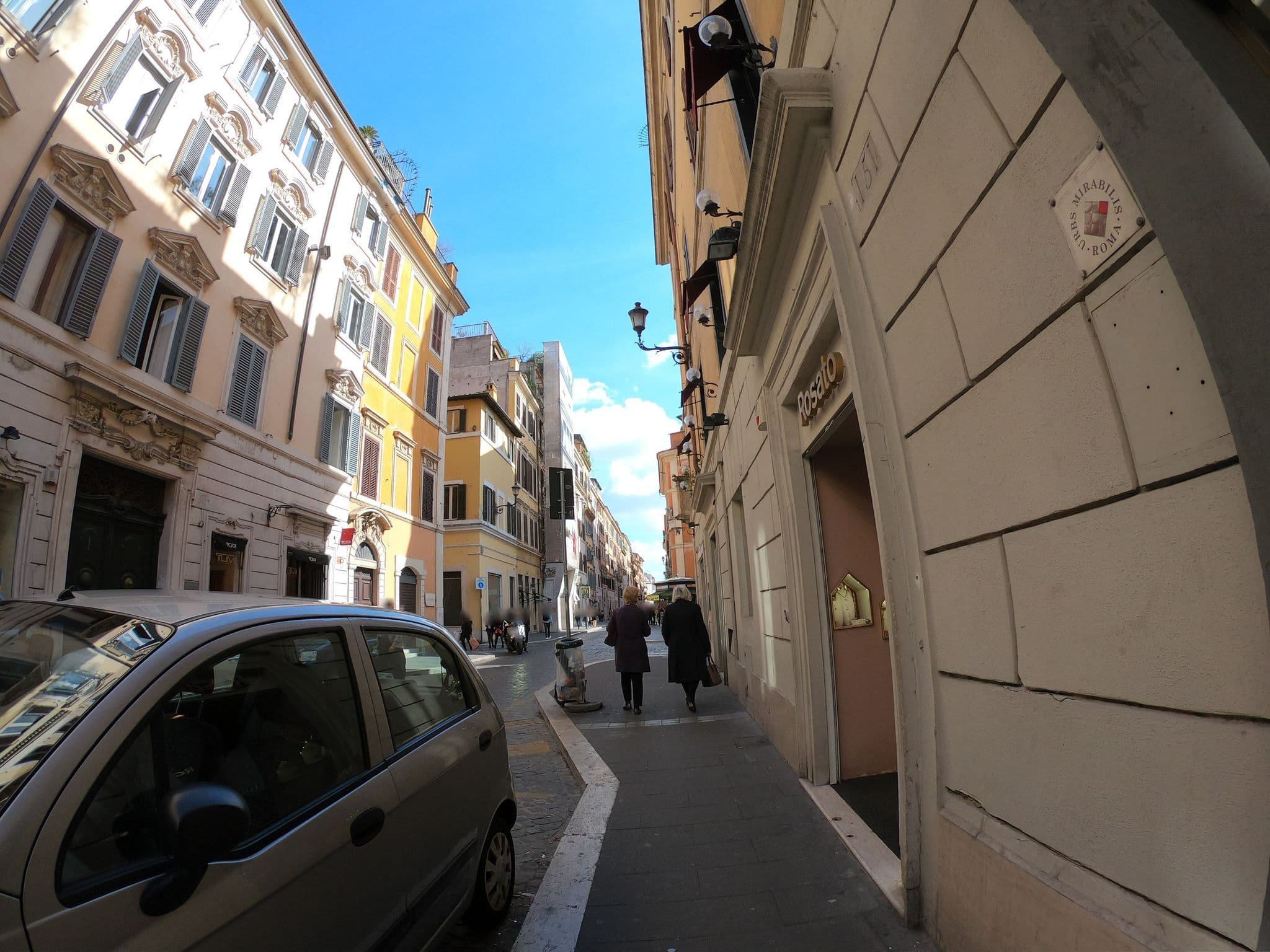 Street view near Relais Piazza Di Spagna Hotel Rome, Campo Marzio — © richlv (CC BY-SA · Mapillary)
