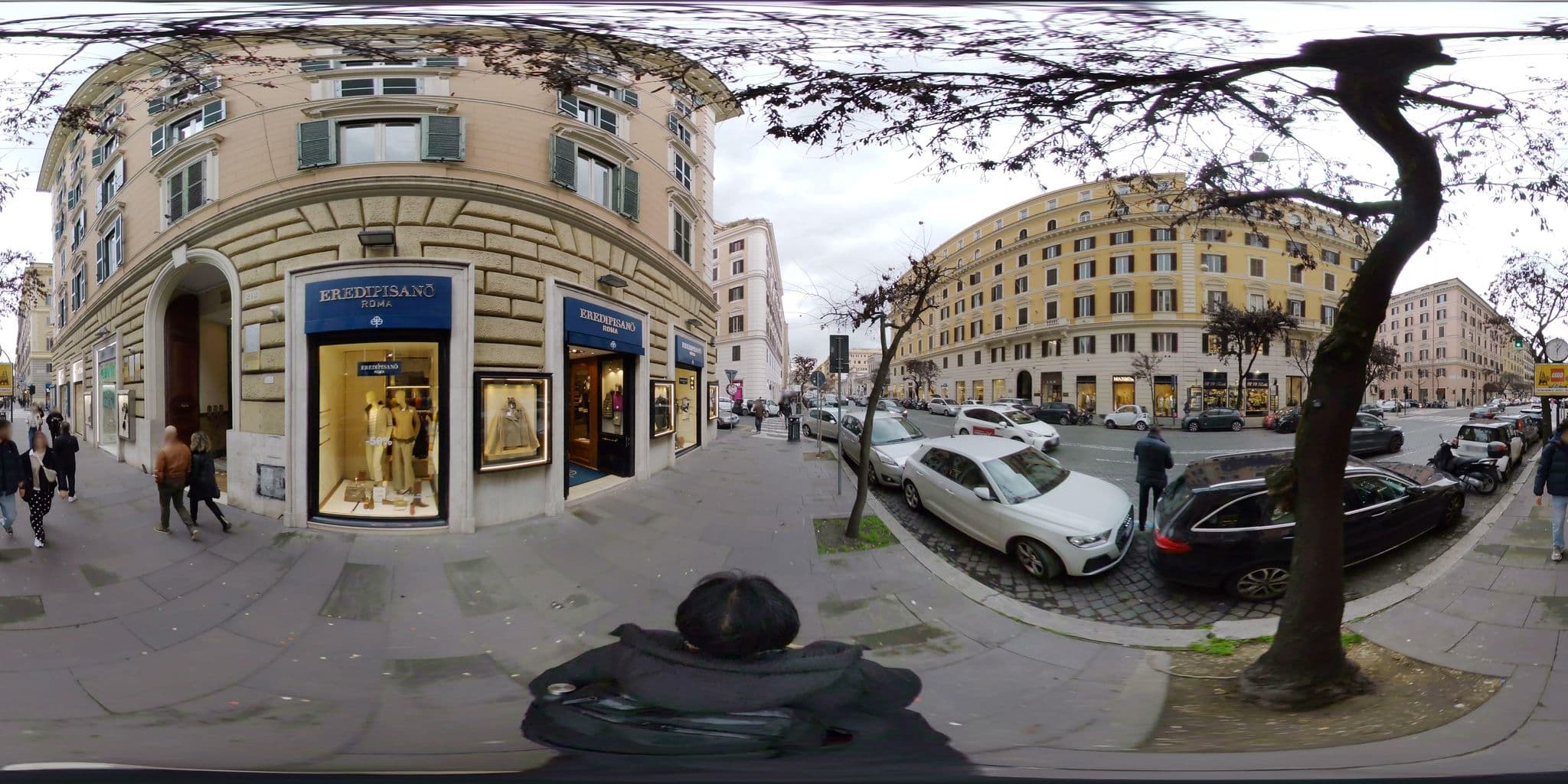 Street view near La Casa di Iulia, Prati — © akiyoshiii213 (CC BY-SA · Mapillary)