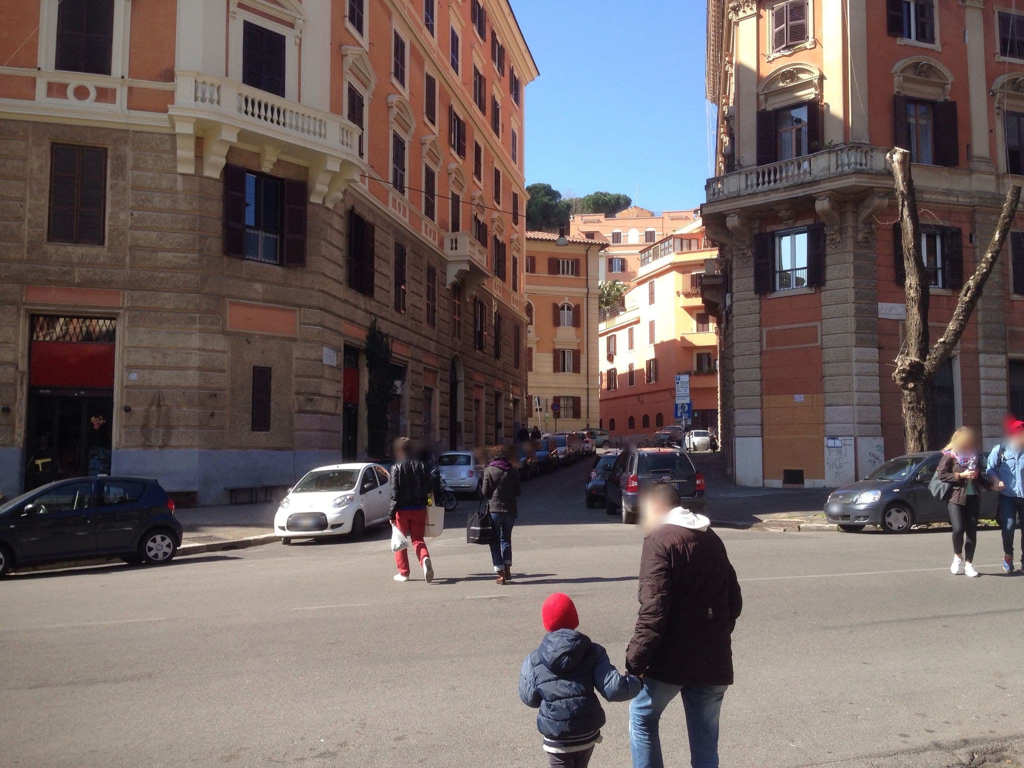 Street view near Gianicolo Holiday House, Trastevere — © mike (CC BY-SA · Mapillary)