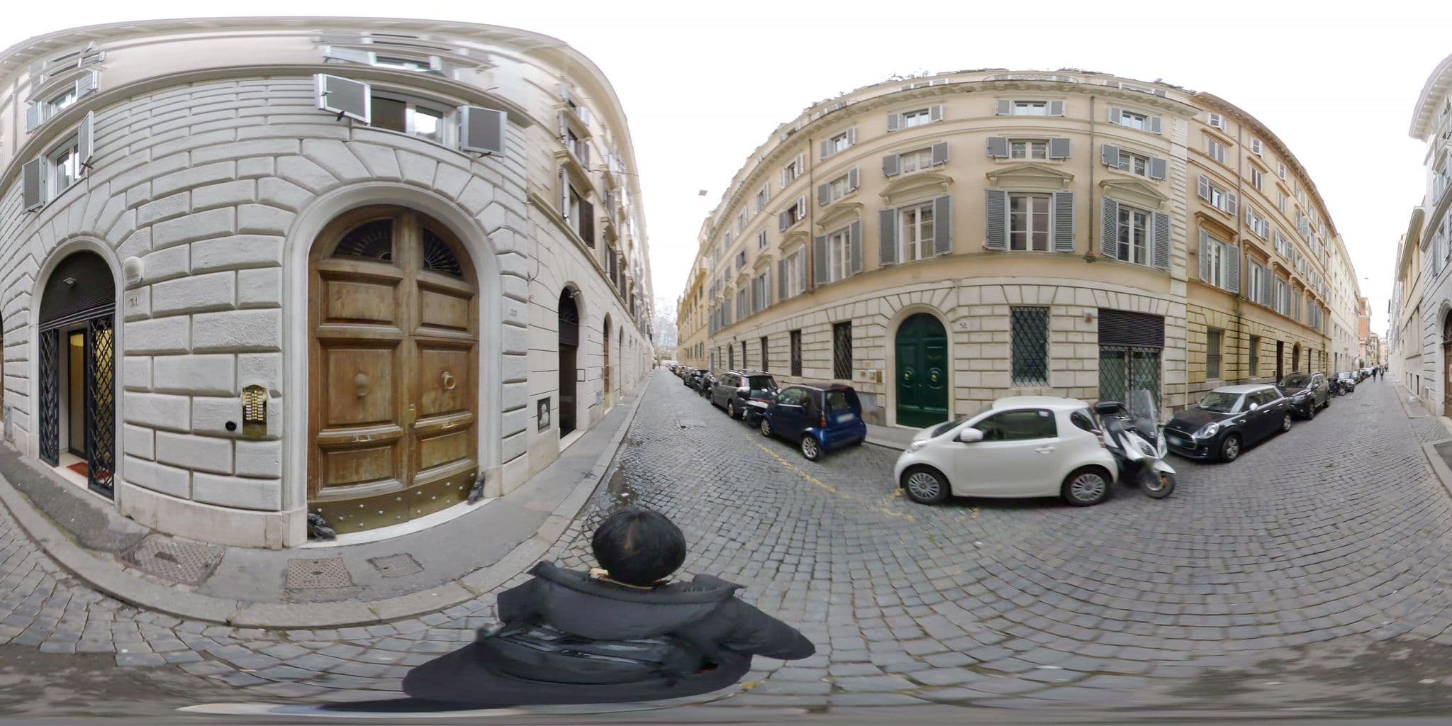 Street view near Penna Flats, Campo Marzio — © akiyoshiii213 (CC BY-SA · Mapillary)