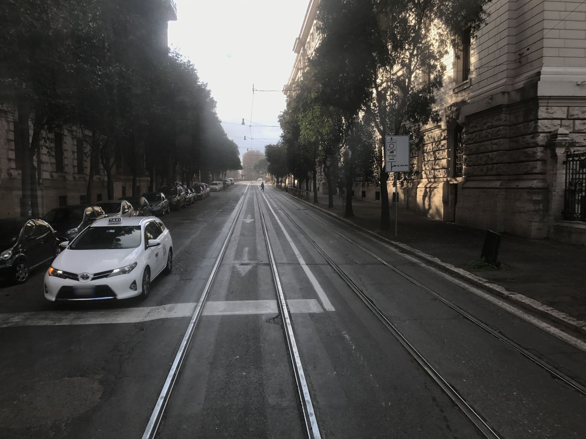 Street view near Residenza D&D, Campo Marzio — © fundacja_geolife (CC BY-SA · Mapillary)