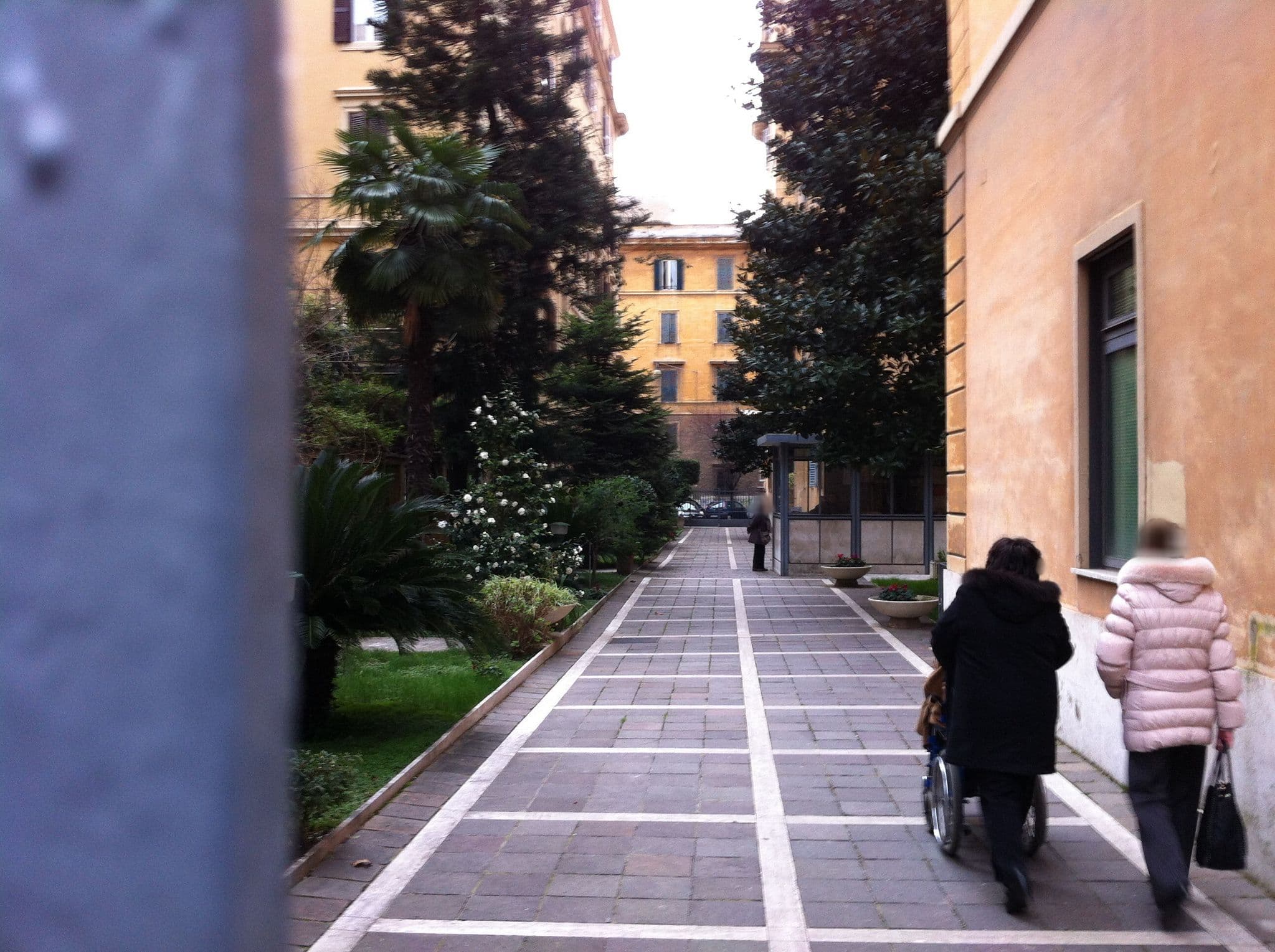 Street view near Le Stanze del Papa, Borgo — © ugz (CC BY-SA · Mapillary)