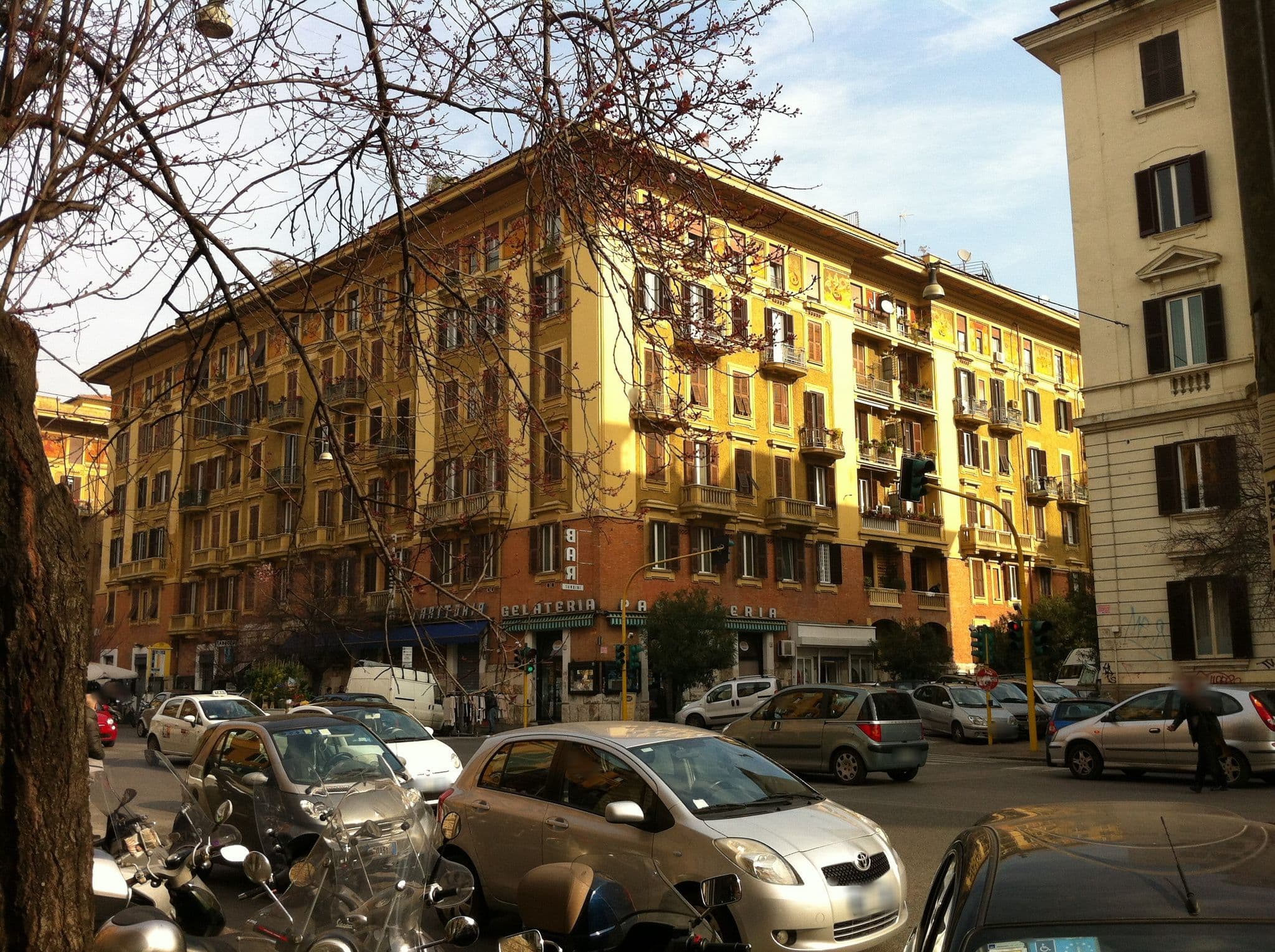 Street view near Bed & Breakfast da Lorenzo, Prati — © ugz (CC BY-SA · Mapillary)