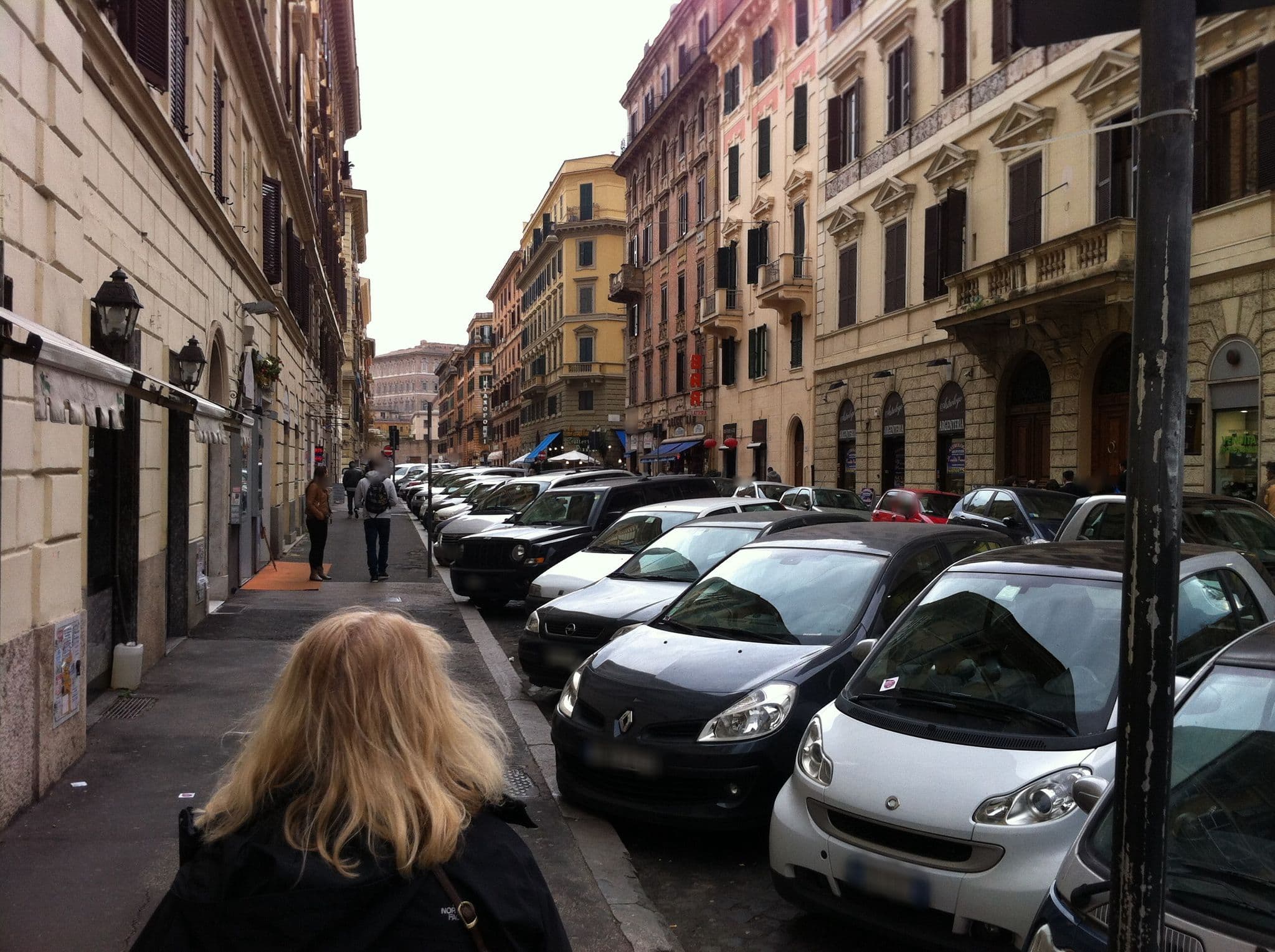 Street view near B&B JuliusCaesar 183, Borgo — © ugz (CC BY-SA · Mapillary)