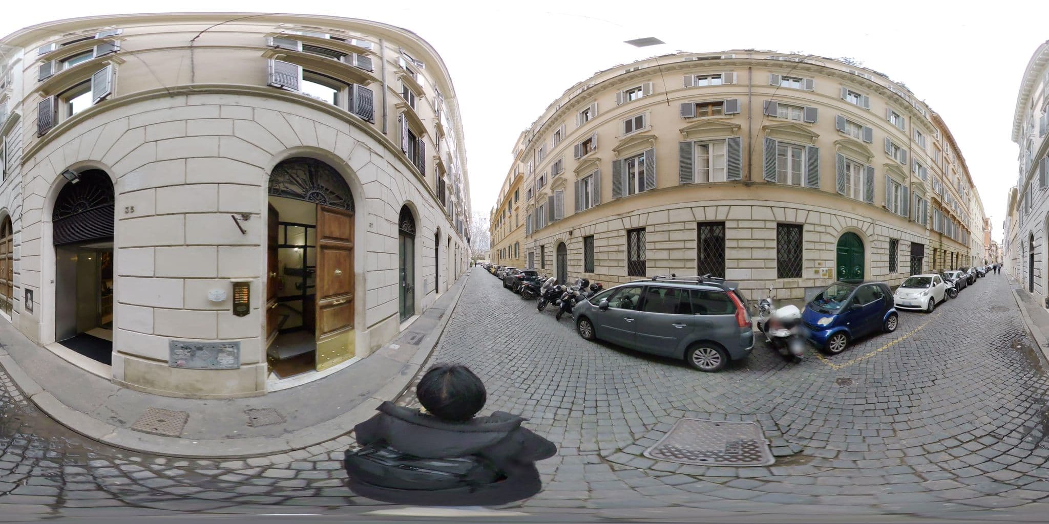Street view near Ripetta Central Suites, Campo Marzio — © akiyoshiii213 (CC BY-SA · Mapillary)