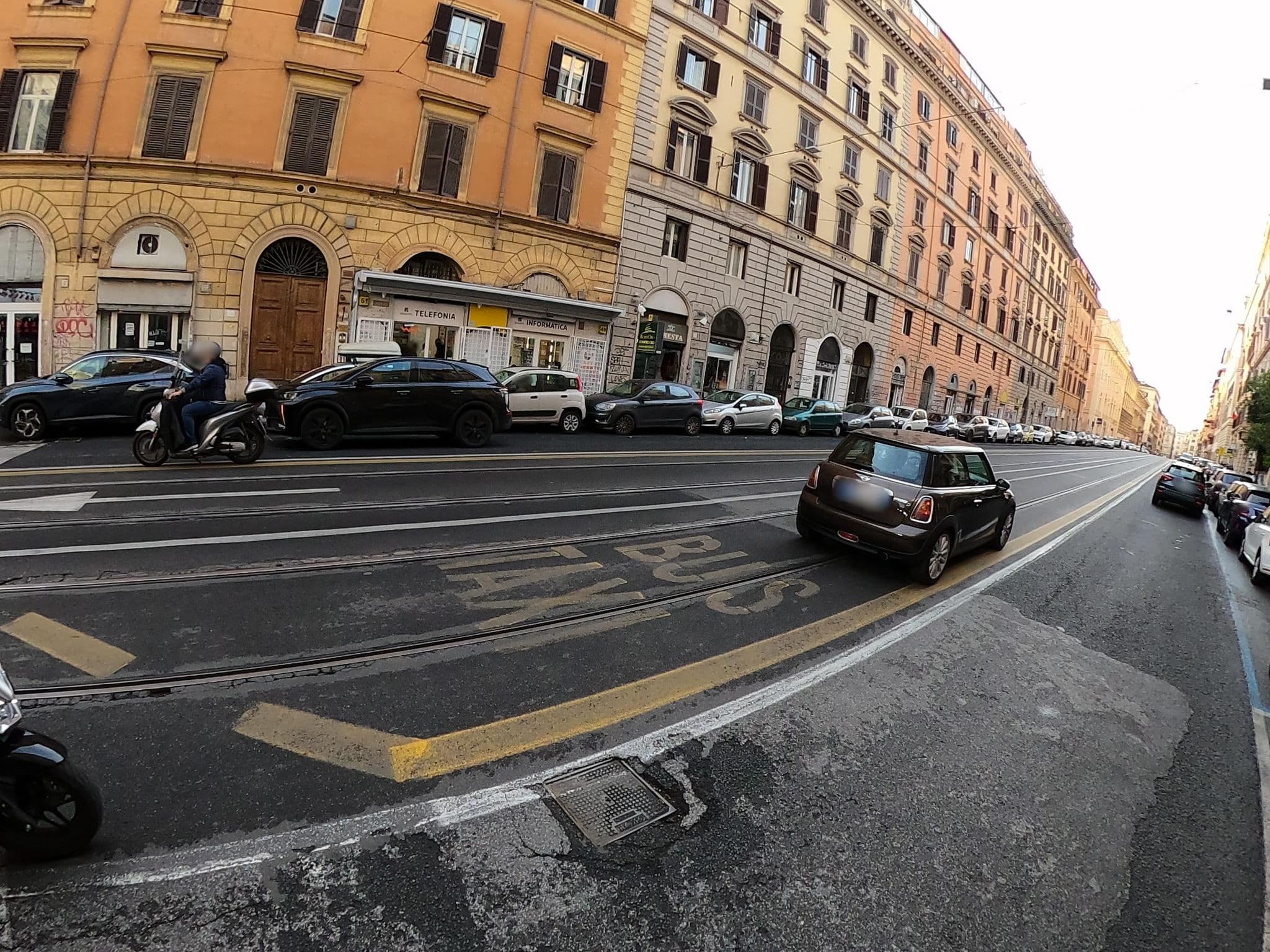 Street view near Via Vai, Monti — © alesarrett (CC BY-SA · Mapillary)