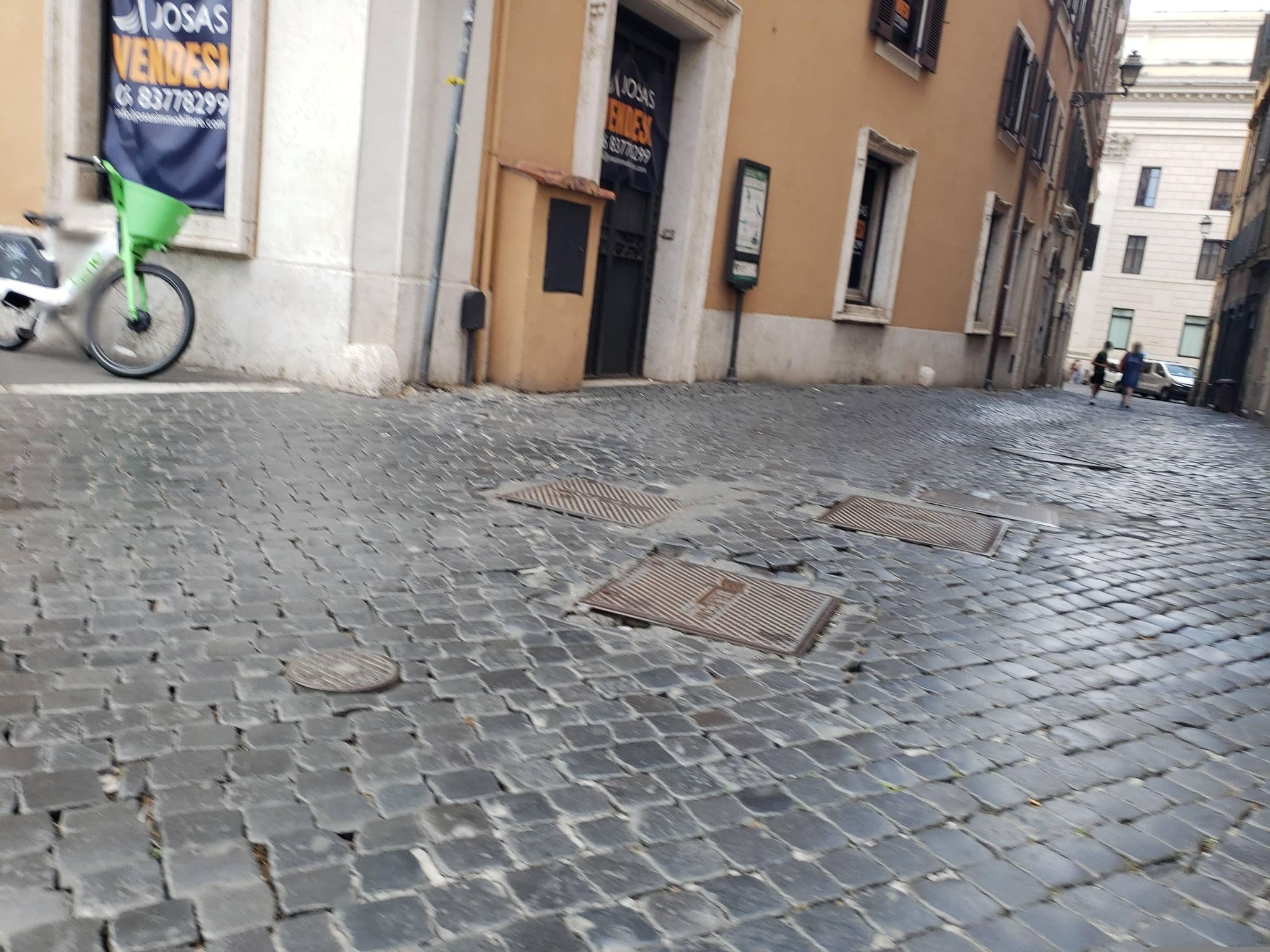 Street view near Piazza Colonna Apartment - Charme Homes, Sant'Eustachio — © mapfool (CC BY-SA · Mapillary)