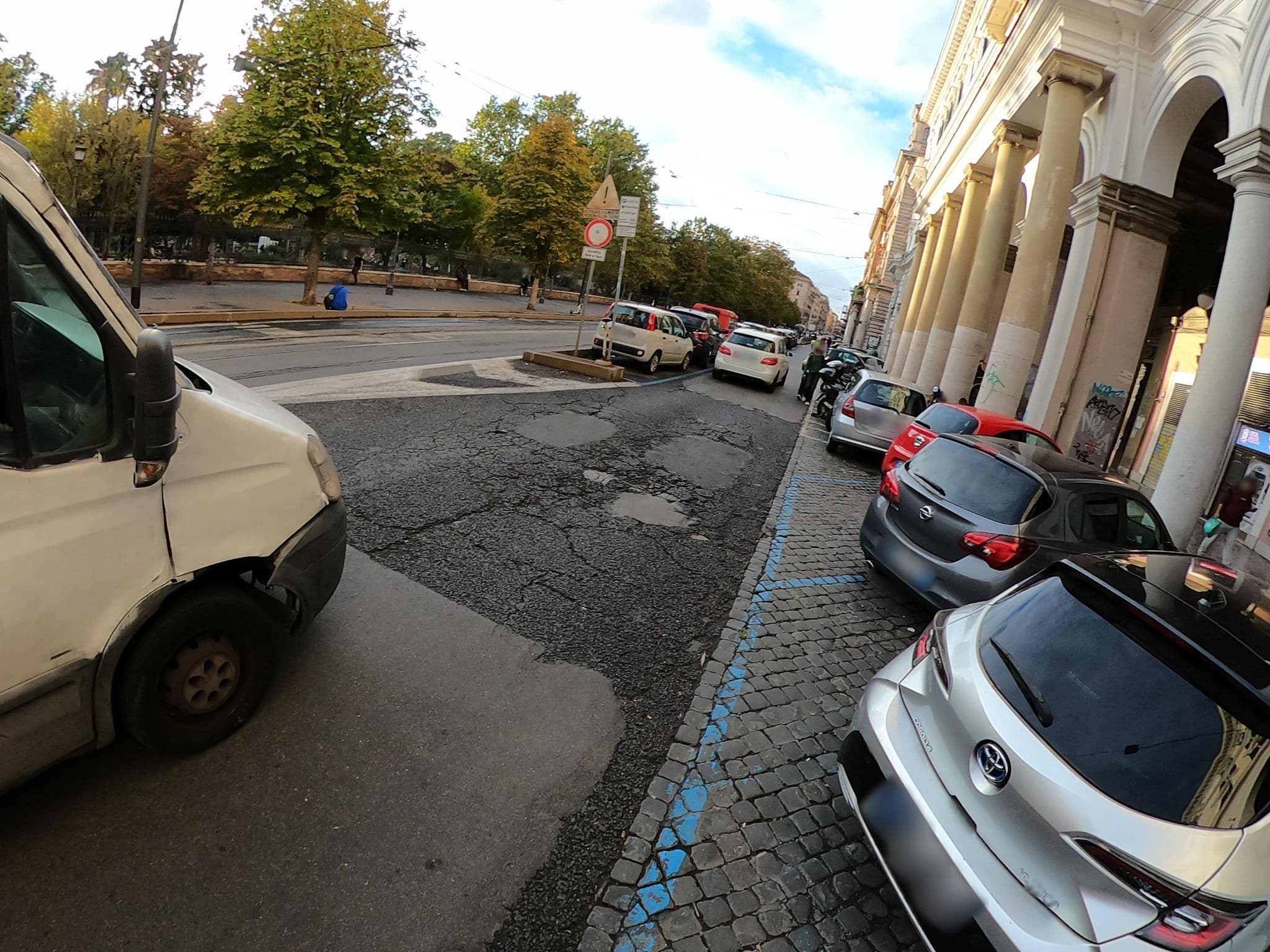 Street view near A Casa Di Mei, Rome — © alesarrett (CC BY-SA · Mapillary)