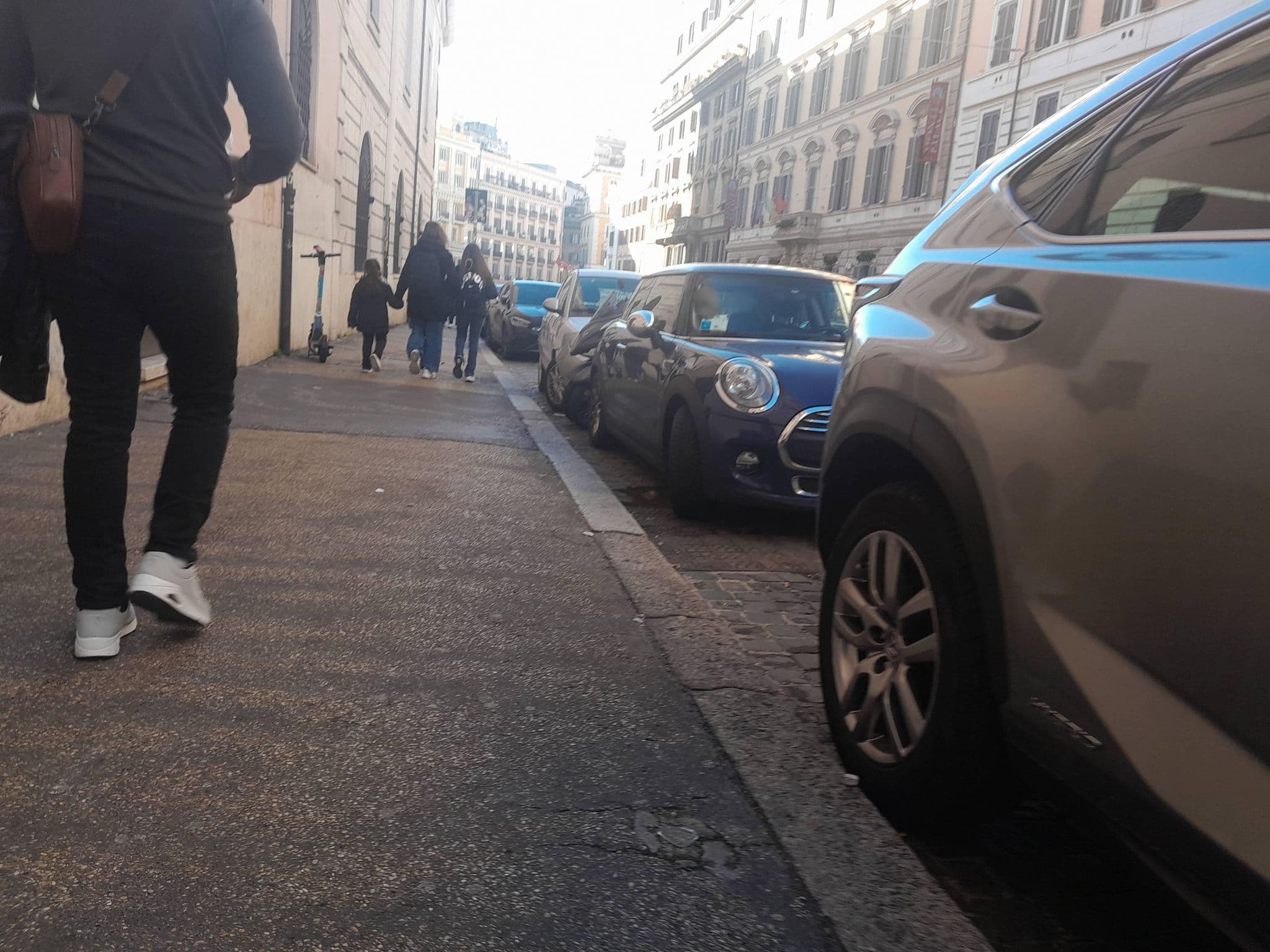 Street view near Marello Hostel, Monti — © omfg_notpr (CC BY-SA · Mapillary)