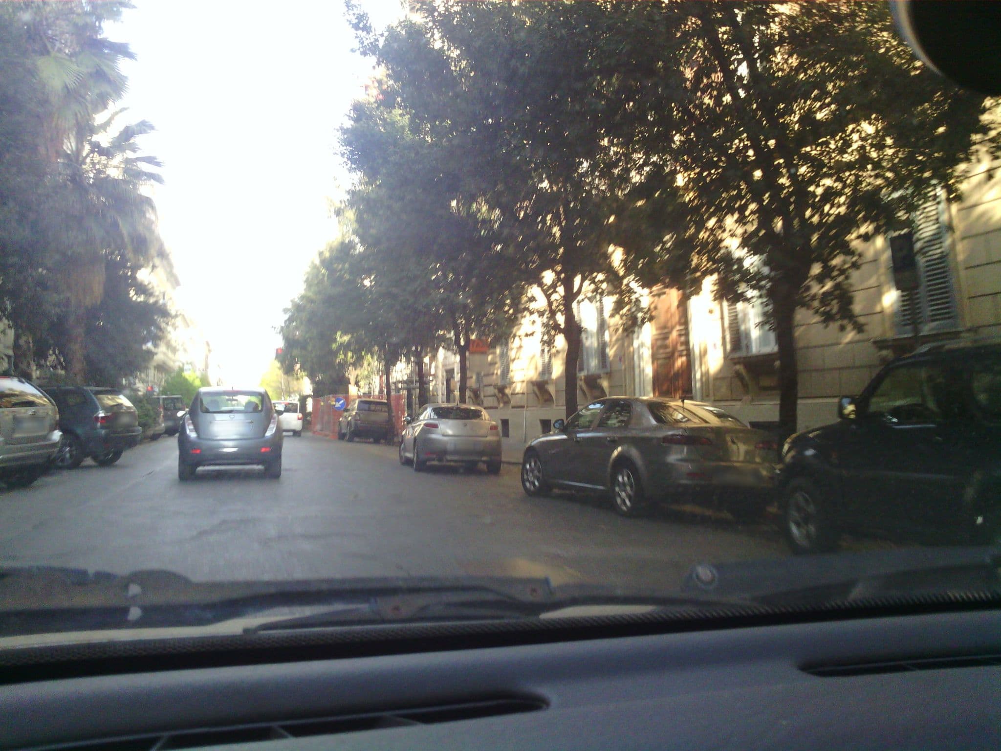 Street view near Hotel Caprice - Rome, Ludovisi — © giardia (CC BY-SA · Mapillary)