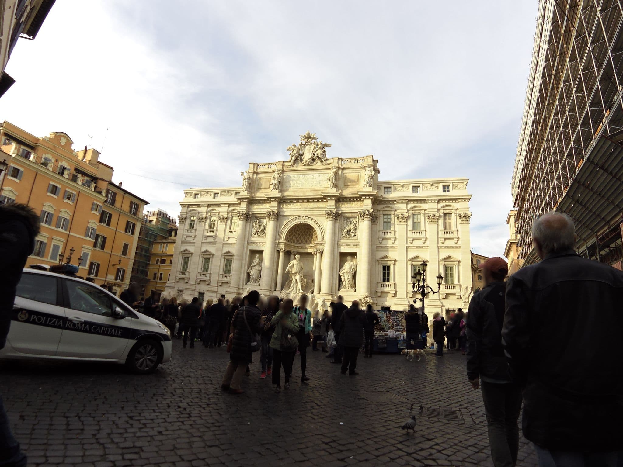Street view near Hotel Fontana Trevi, Pigna — © marcuscalabresus (CC BY-SA · Mapillary)