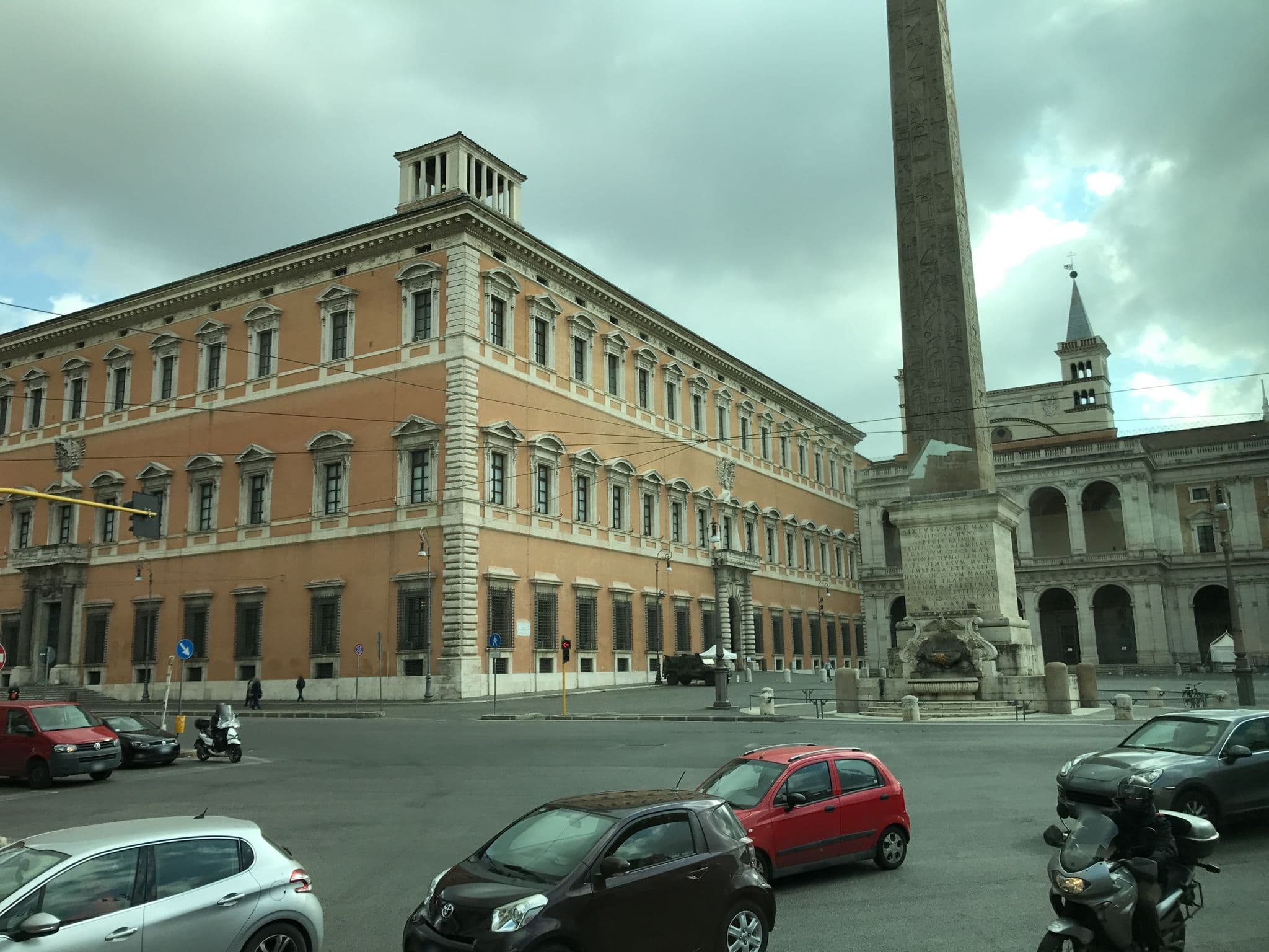 Street view near Inn Laterano Rome, Celio — © fundacja_geolife (CC BY-SA · Mapillary)