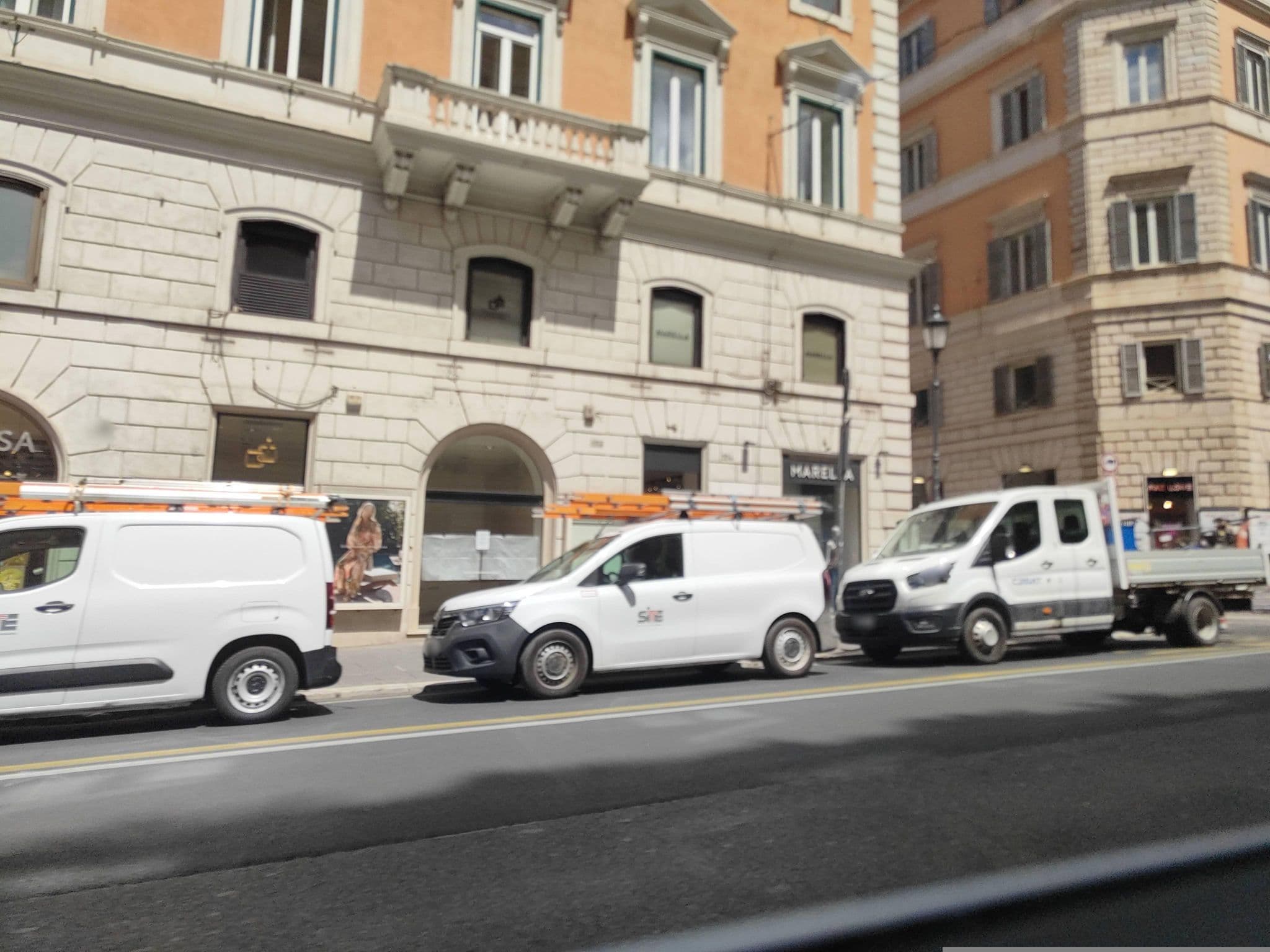 Street view near Hotel Cartina, Monti — © omfg_notpr (CC BY-SA · Mapillary)