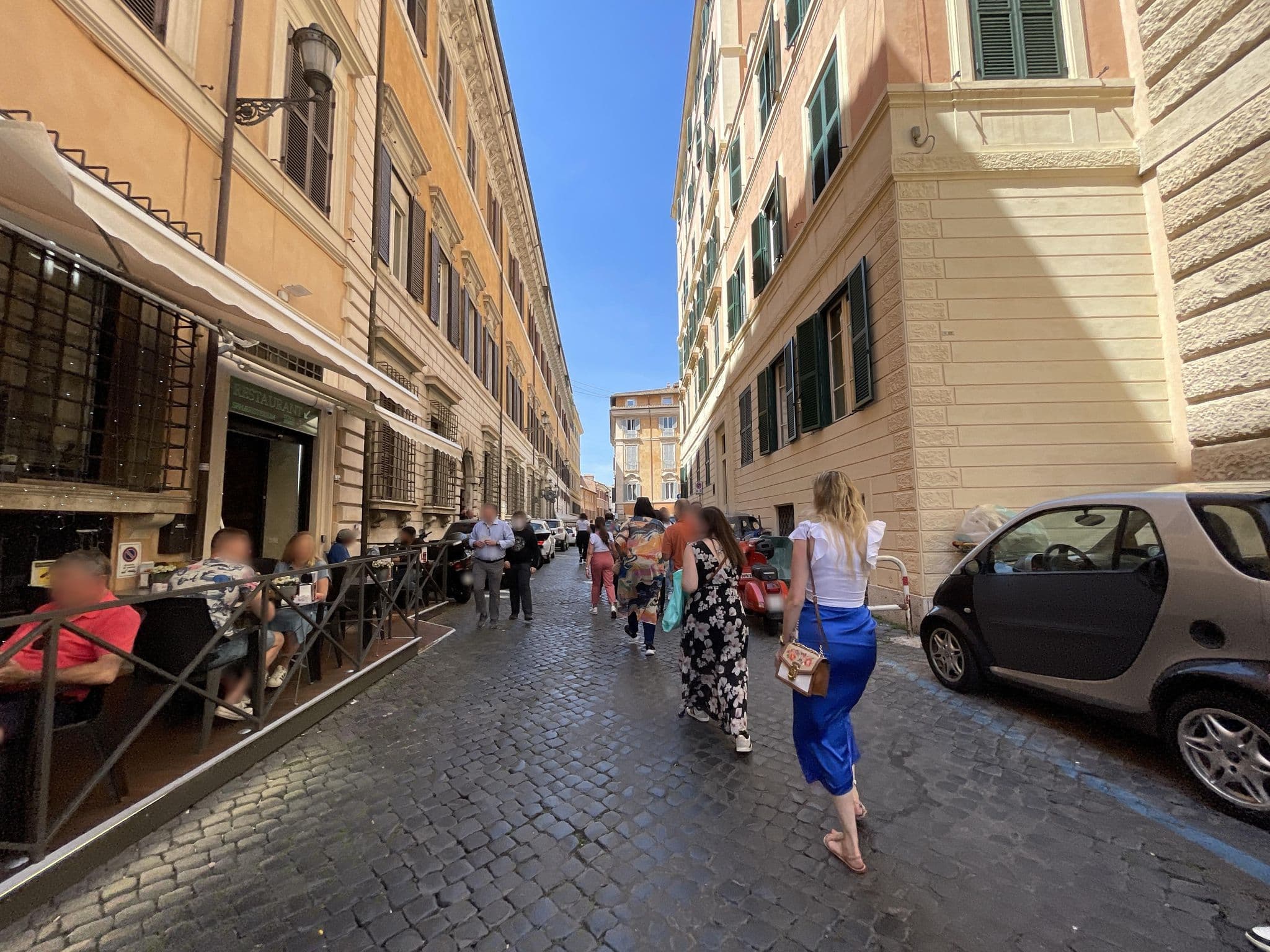 Street view near Trevi Rome Suite, Pigna — © filipb (CC BY-SA · Mapillary)