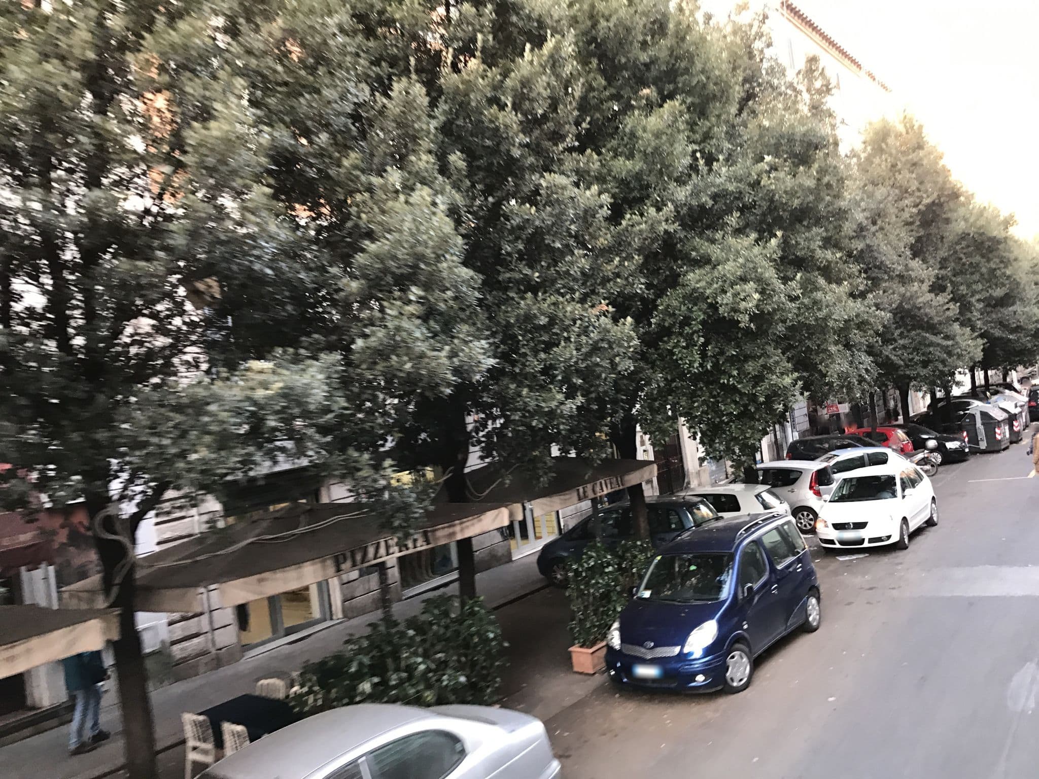 Street view near Randage, Rome — © fundacja_geolife (CC BY-SA · Mapillary)