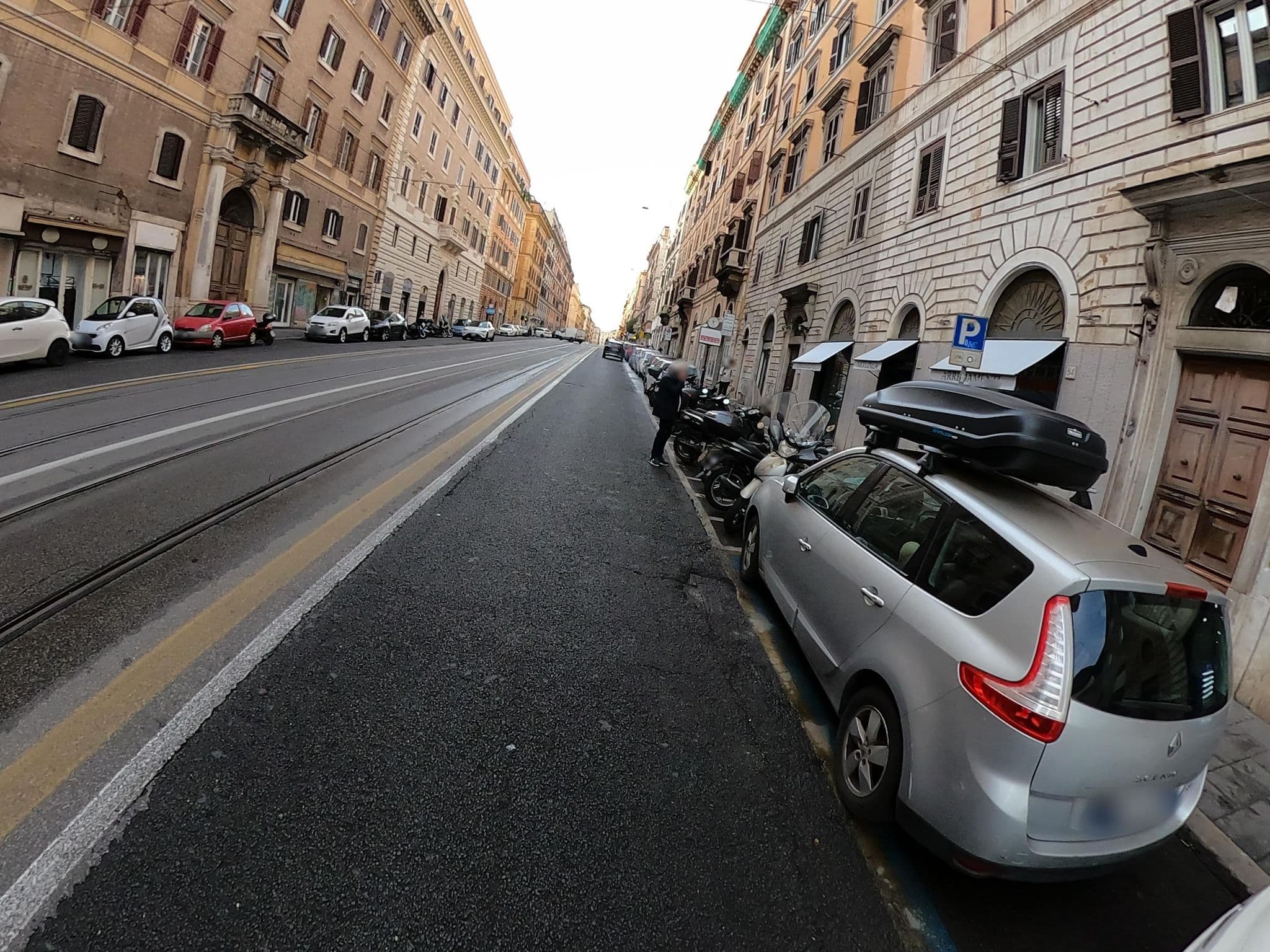 Street view near Appartement Sarah Roma, Monti — © alesarrett (CC BY-SA · Mapillary)