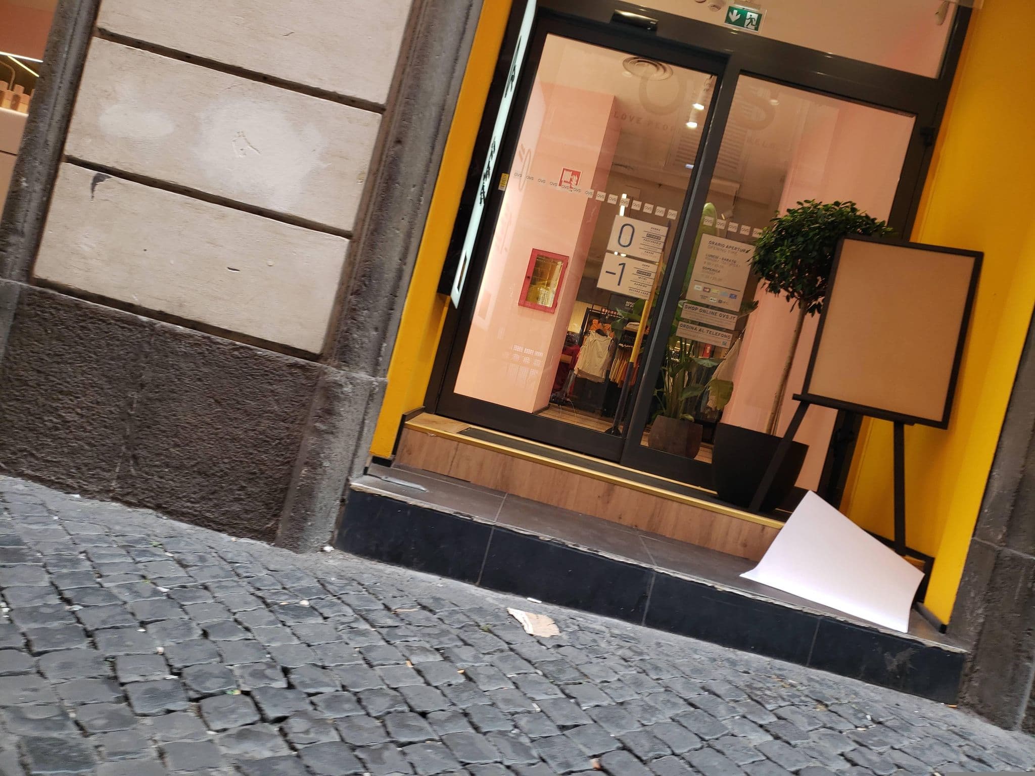 Street view near Visionary Hotel, Pigna — © mapfool (CC BY-SA · Mapillary)