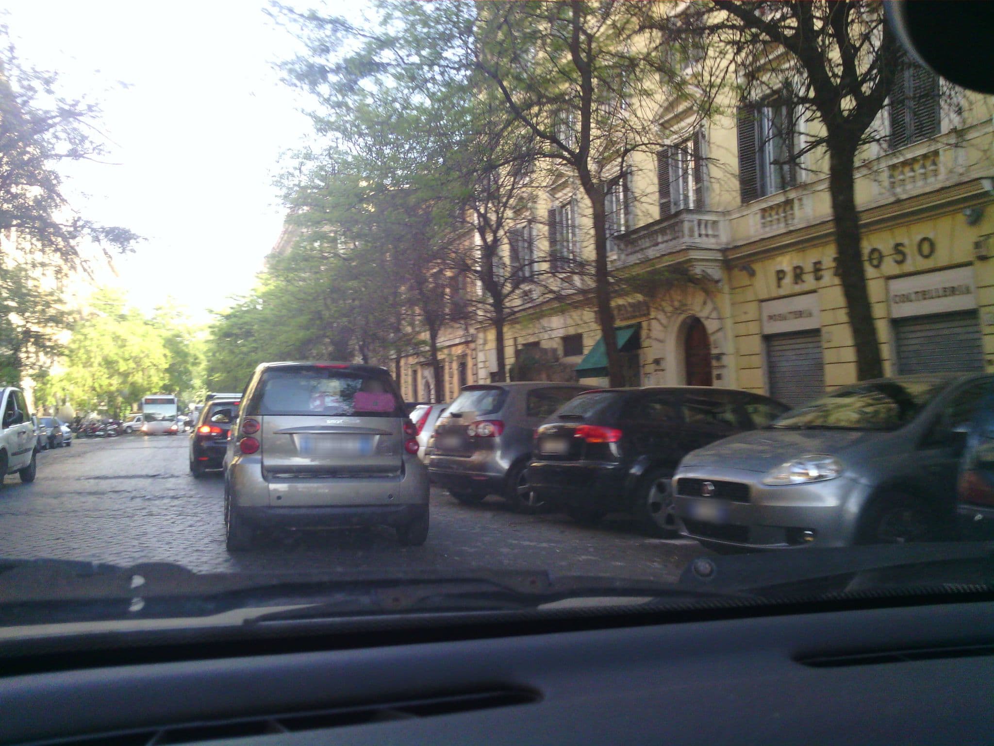 Street view near Buonarroti Home Bed & Breakfast, Monti — © giardia (CC BY-SA · Mapillary)