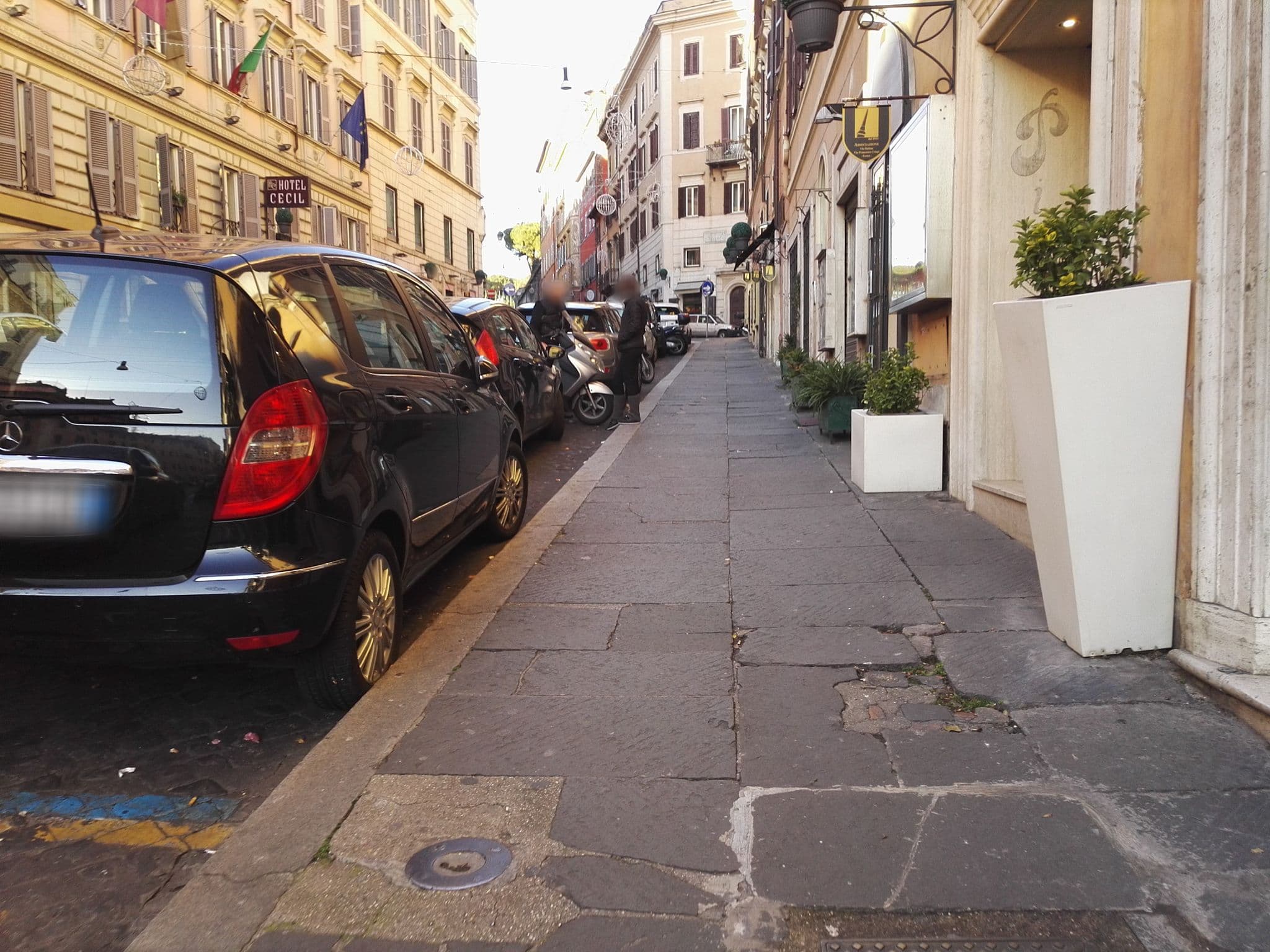 Street view near Sabina Hotel, Ludovisi — © marcuscalabresus (CC BY-SA · Mapillary)