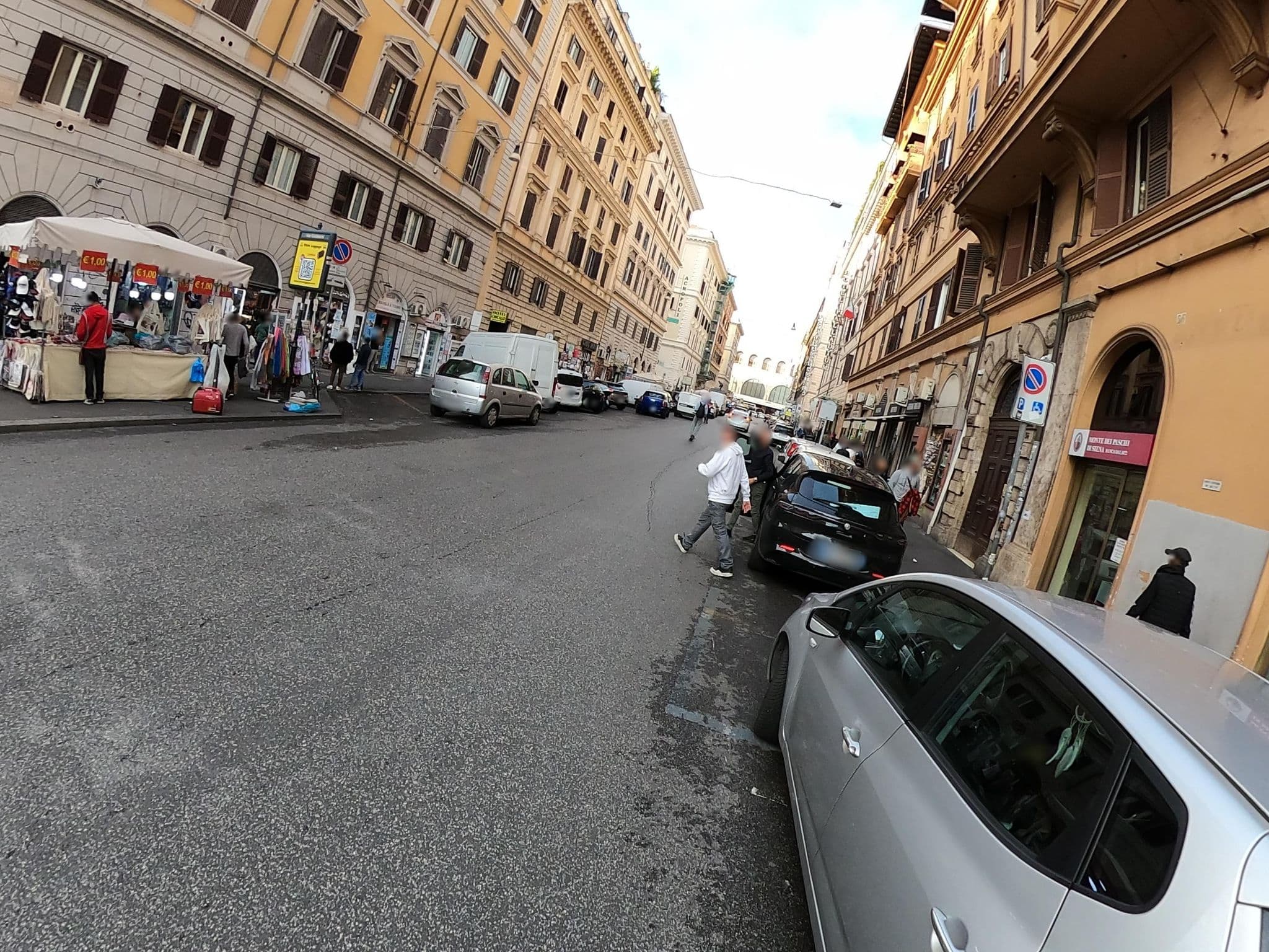 Street view near Hotel Palladium Palace- Camera 508, Monti — © alesarrett (CC BY-SA · Mapillary)
