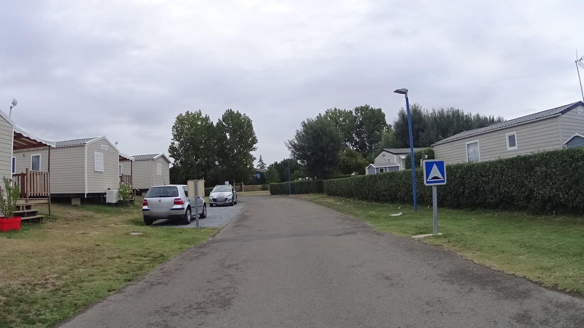 Street view near Camping de l'île Mouchet, Saint-Géréon — © ramap (CC BY-SA · Mapillary)