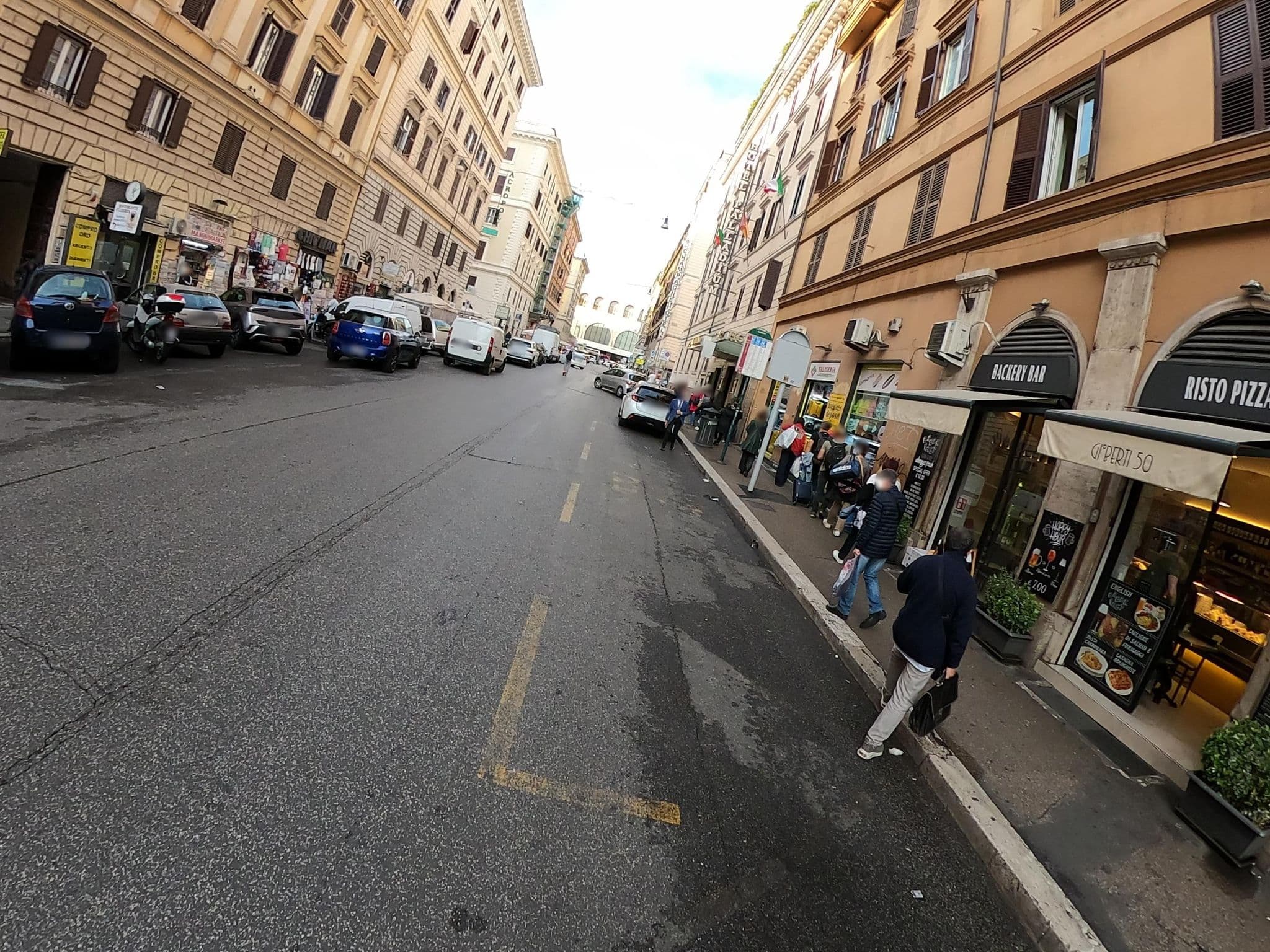 Street view near Oledibe Adolphus Madu, Monti — © alesarrett (CC BY-SA · Mapillary)