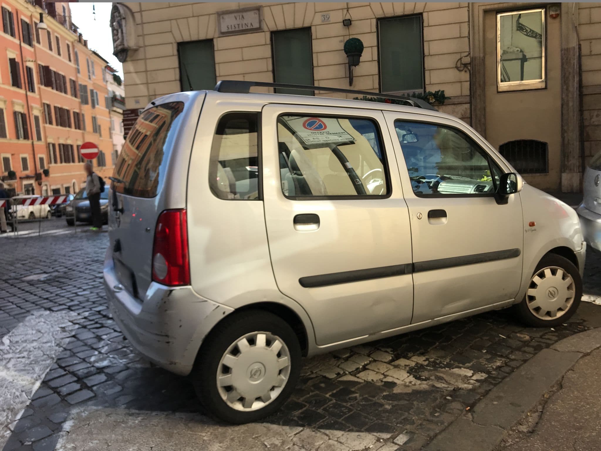 Street view near Hrc SRL, Ludovisi — © miguel_andrade (CC BY-SA · Mapillary)