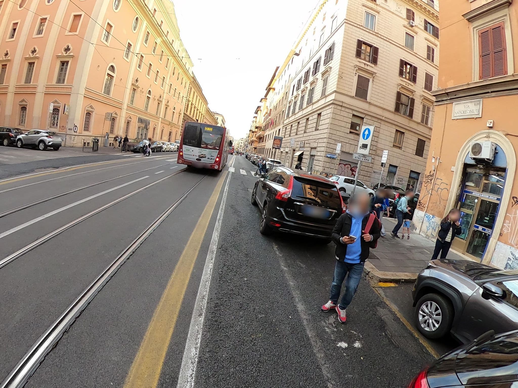 Street view near Casa De La Rossy, Monti — © alesarrett (CC BY-SA · Mapillary)