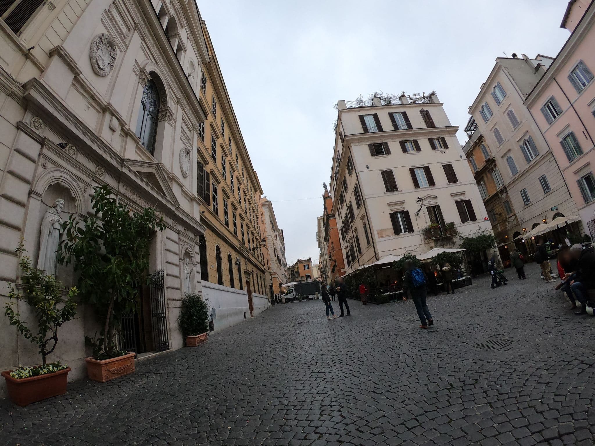 Street view near B&B Sub Urbe Roma, Pigna — © richlv (CC BY-SA · Mapillary)