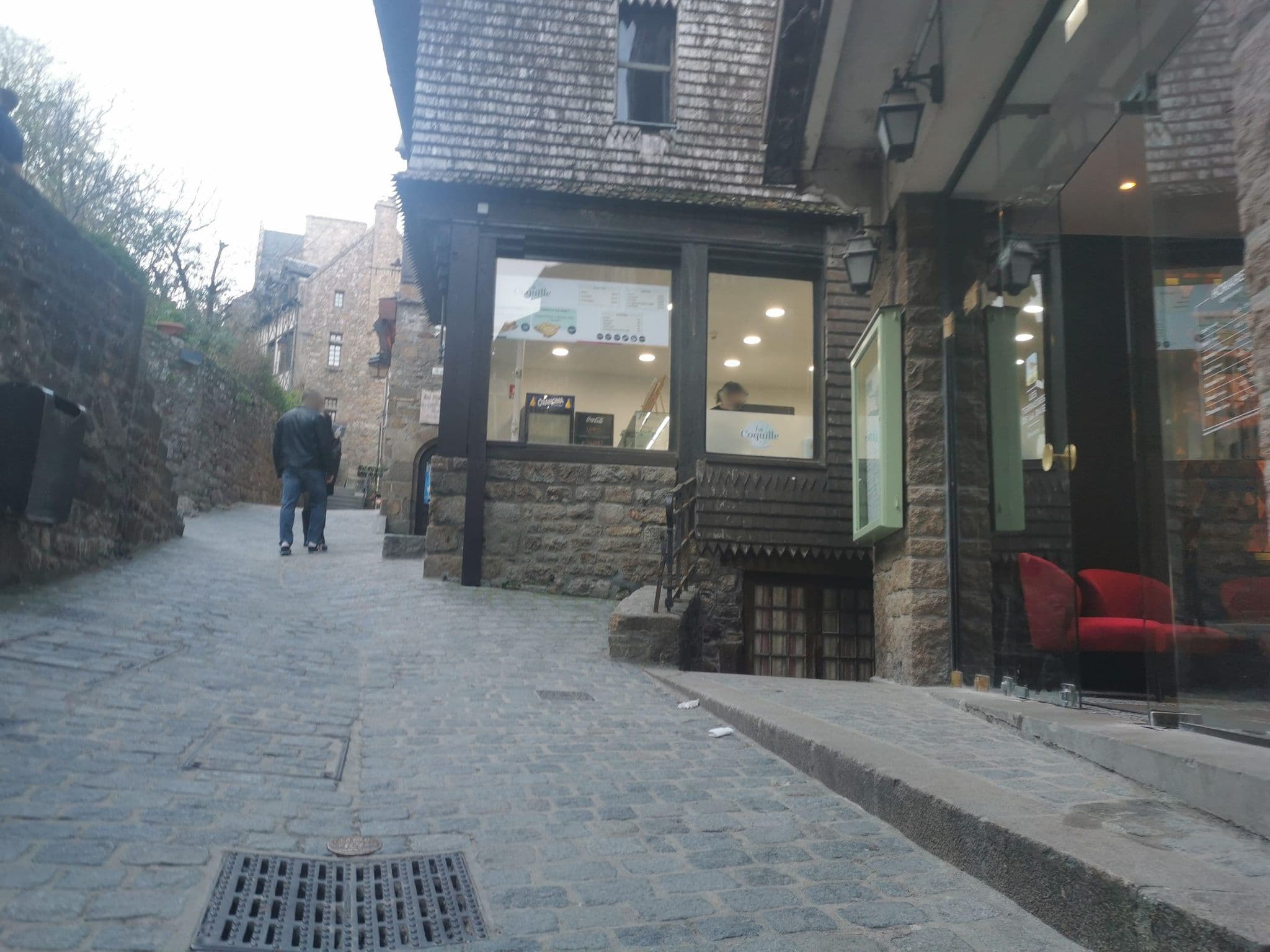 Street view near Les Terrasses Poulard, Roz-sur-Couesnon — © tartine78 (CC BY-SA · Mapillary)
