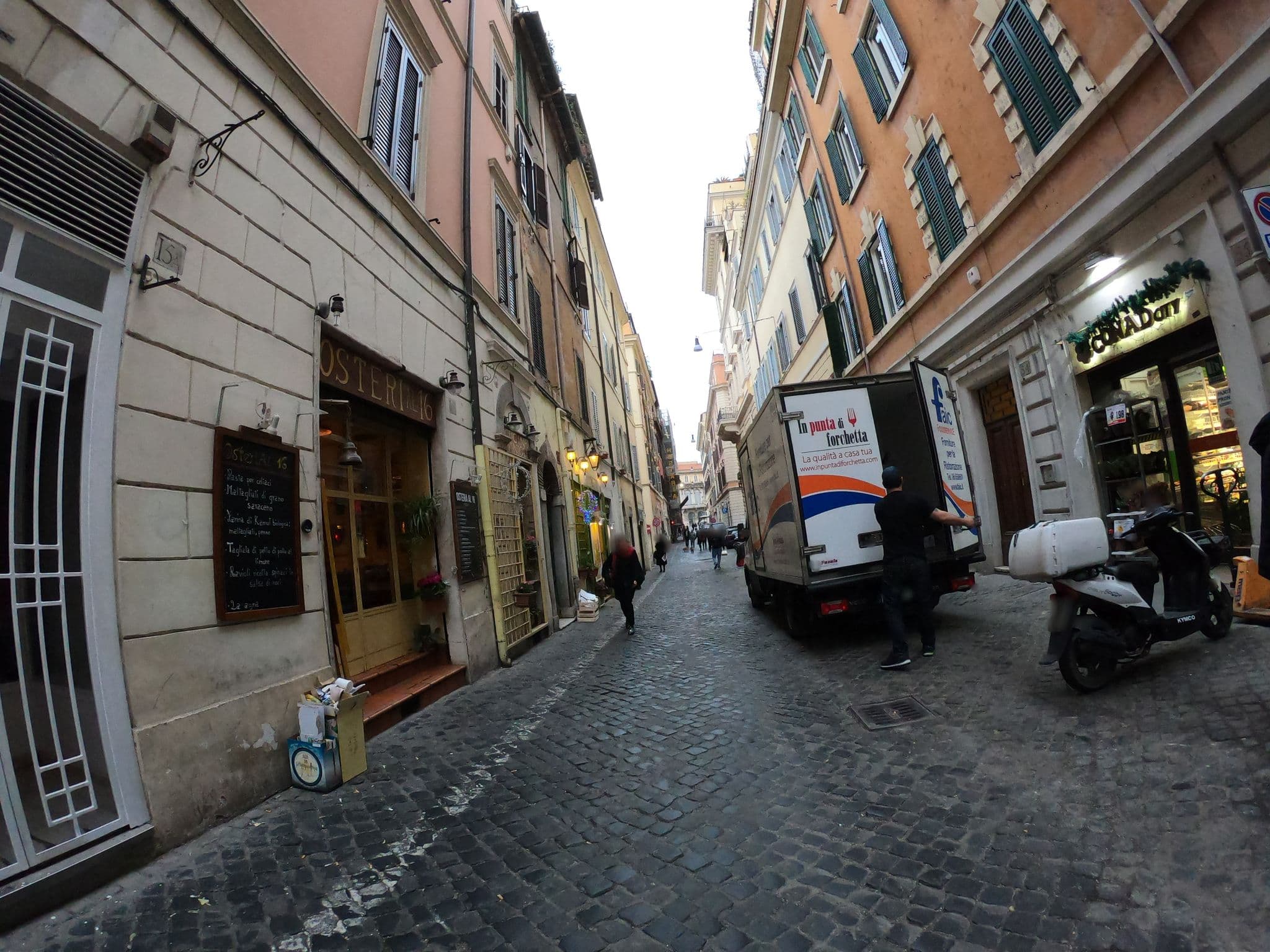 Street view near Il Boschetto SRL, Pigna — © richlv (CC BY-SA · Mapillary)