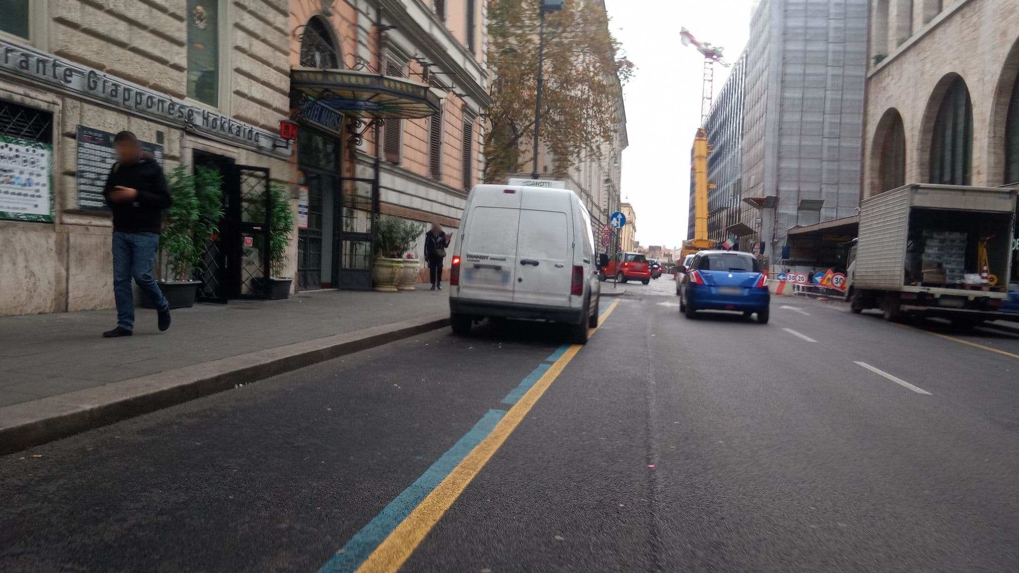 Street view near Viennese Due Bed & Breakfast Rome, Castro Pretorio — © alesarrett (CC BY-SA · Mapillary)